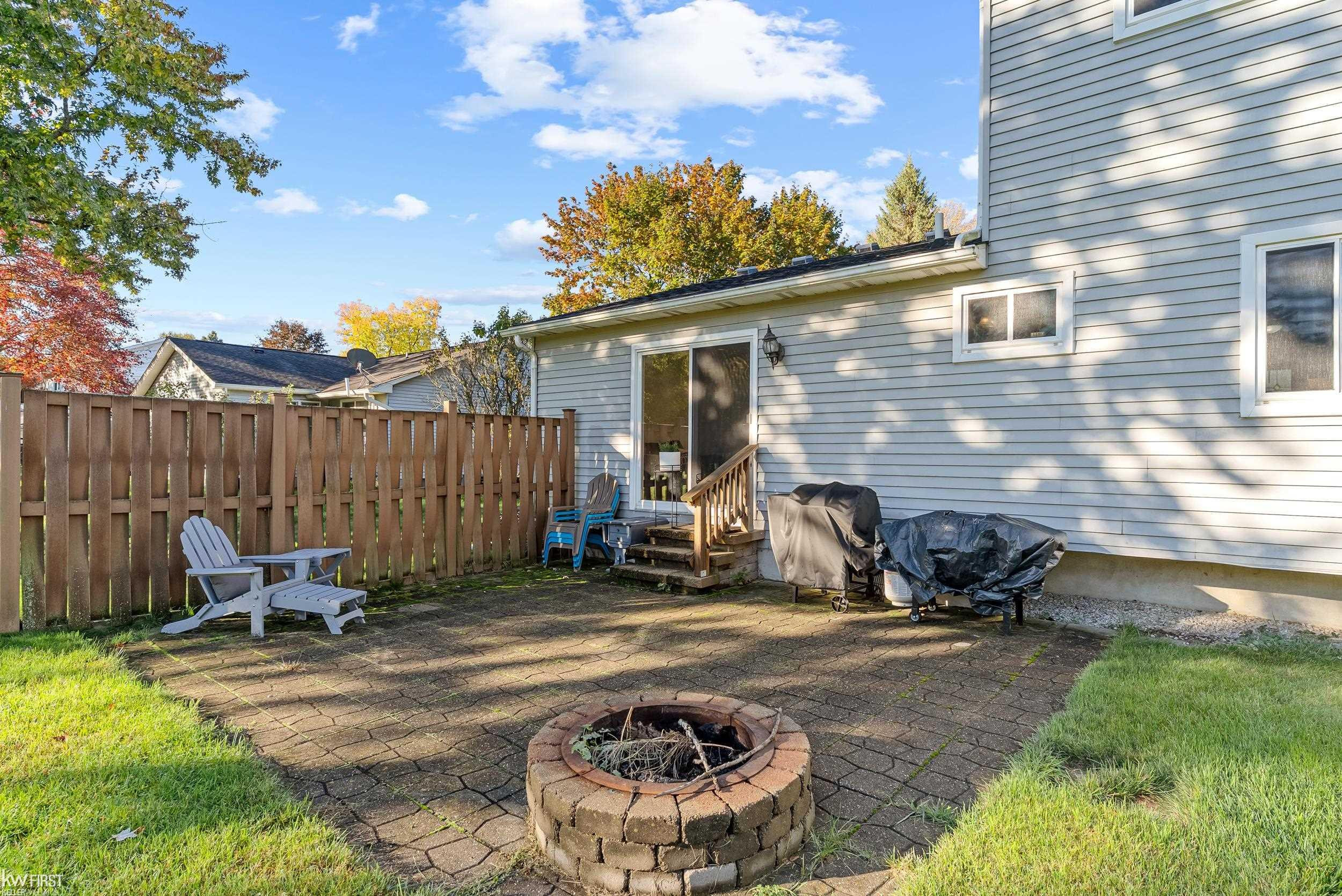 11486 Vista Drive, Fenton, MI 48430 — Photo 31