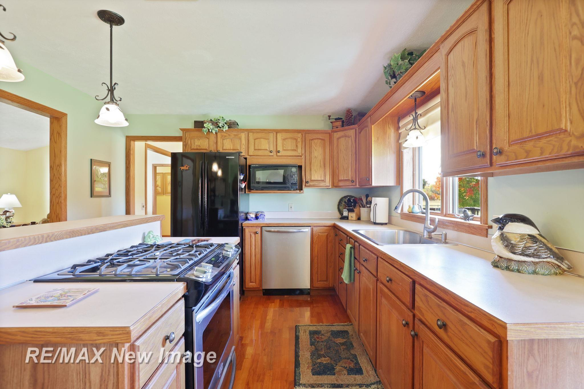 13886 Litchfield Road, Montrose, MI 48457 — Photo 17