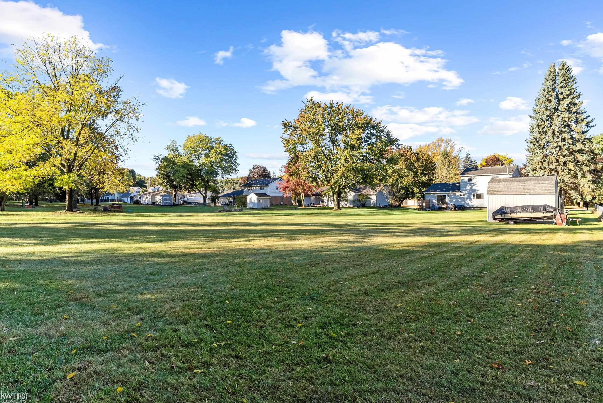 11486 Vista Drive, Fenton, MI 48430 — Photo 34