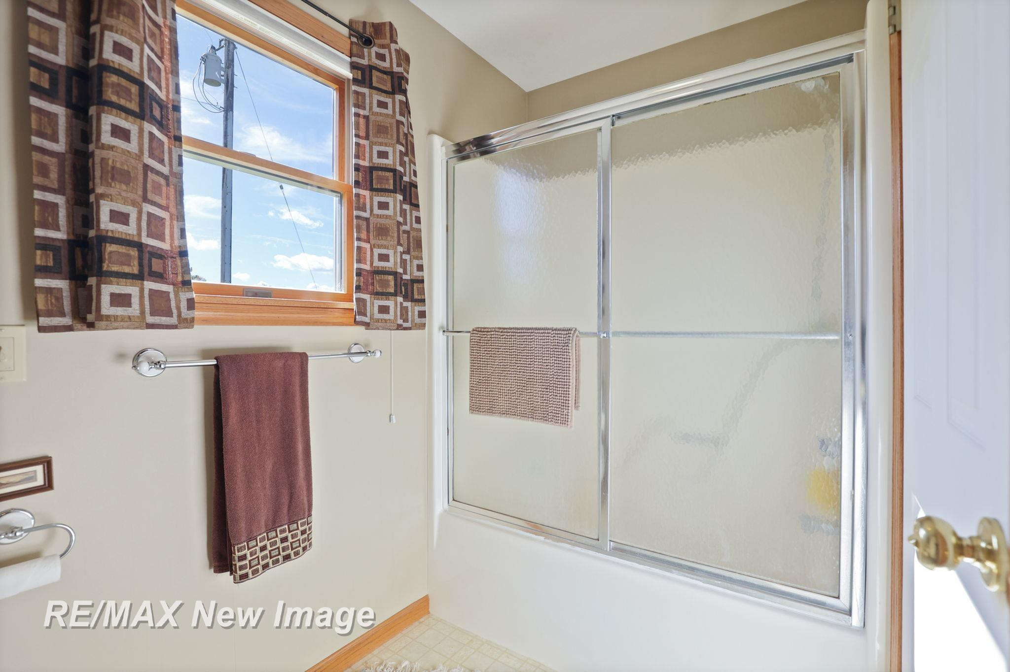 13886 Litchfield Road, Montrose, MI 48457 — Photo 34
