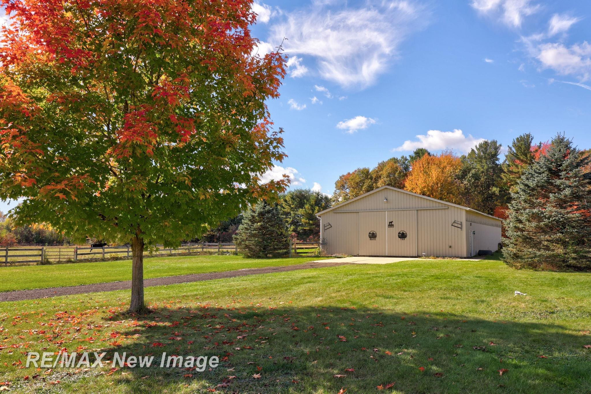 13886 Litchfield Road, Montrose, MI 48457 — Photo 42