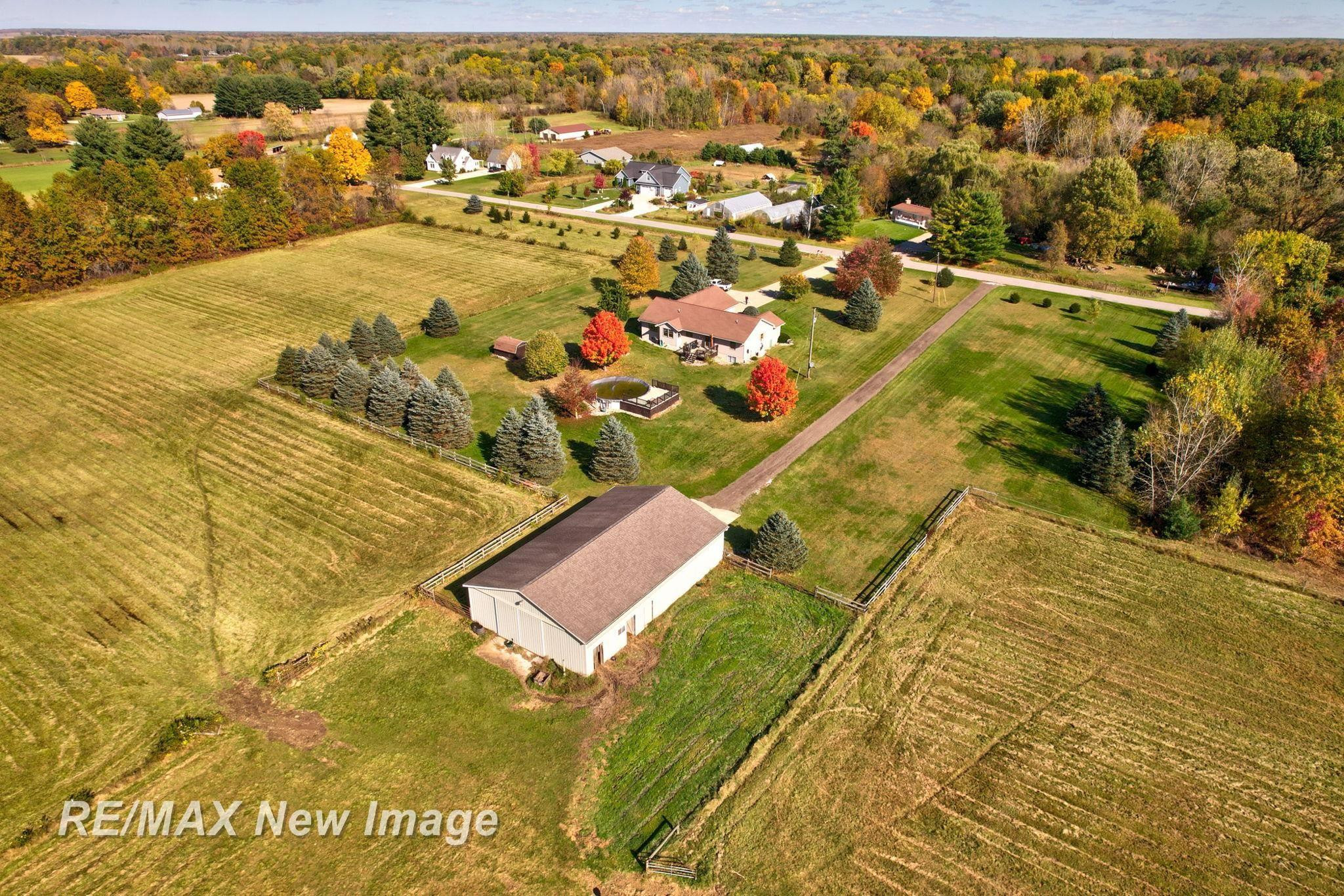 13886 Litchfield Road, Montrose, MI 48457 — Photo 67