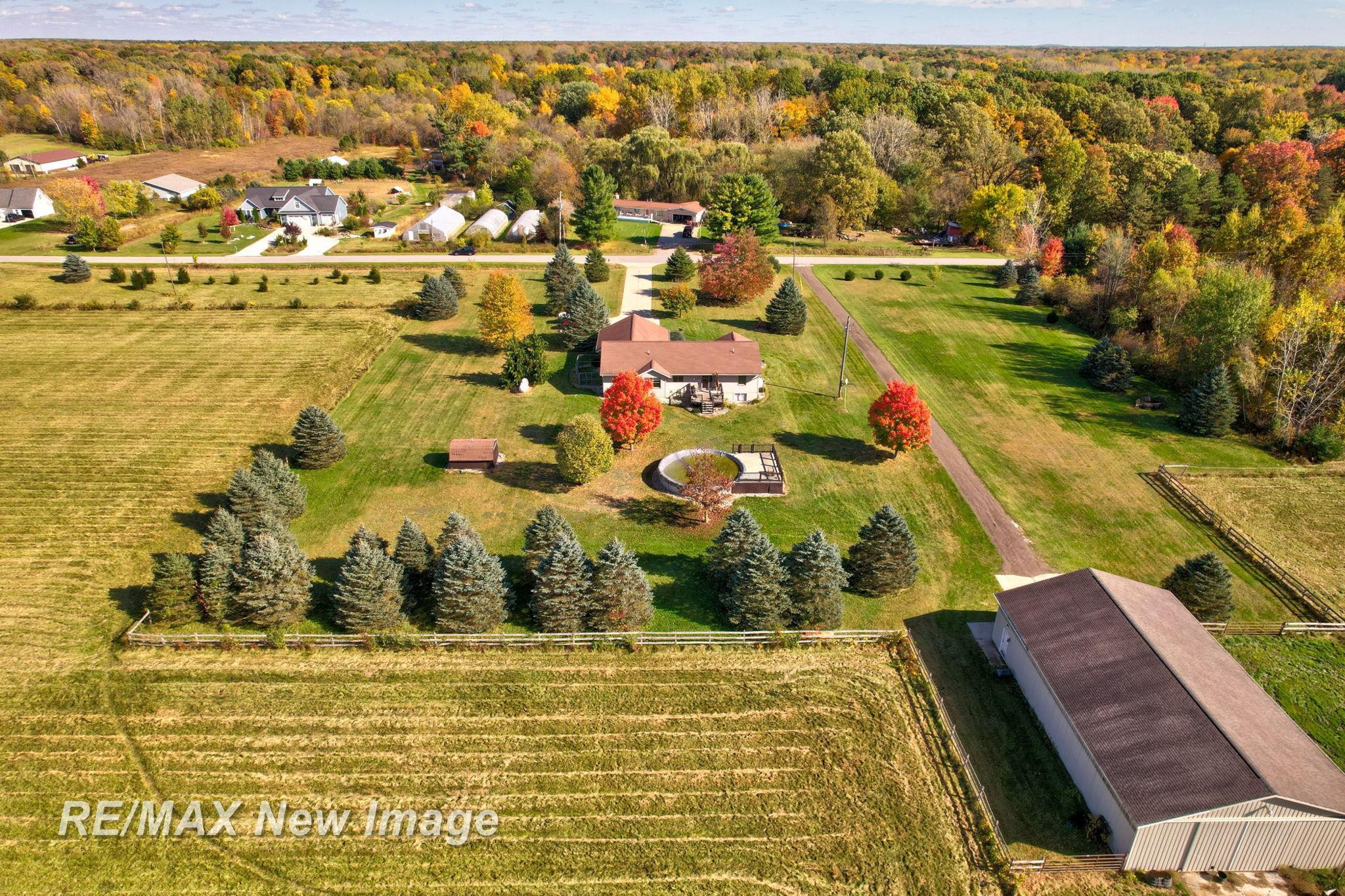 13886 Litchfield Road, Montrose, MI 48457 — Photo 68