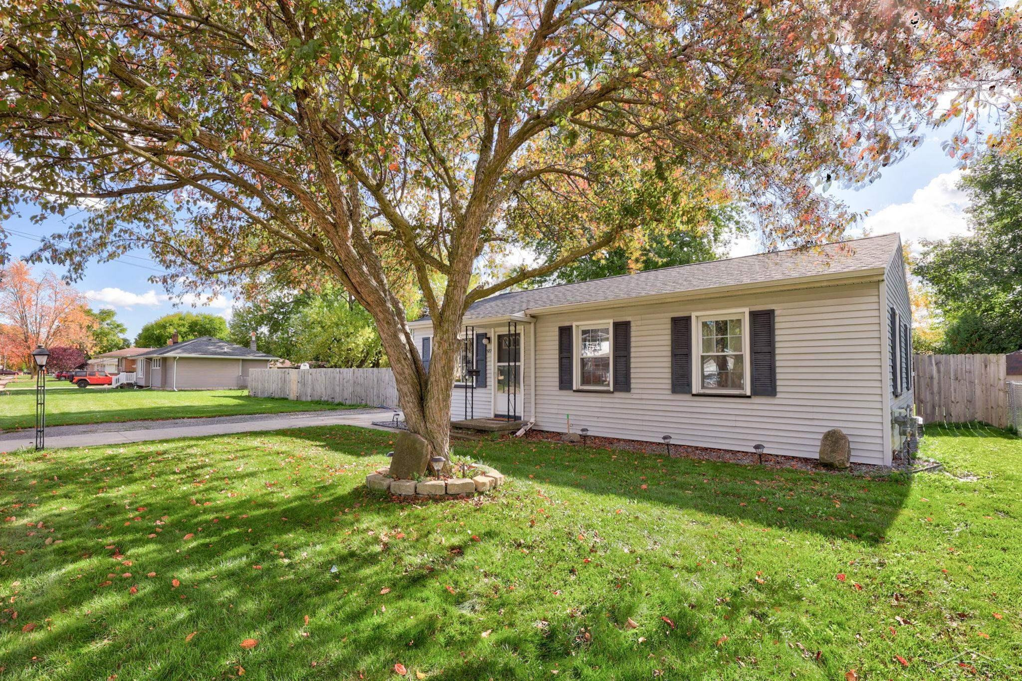 587 Meadowlawn Street, Saginaw, MI 48604 — Photo 3