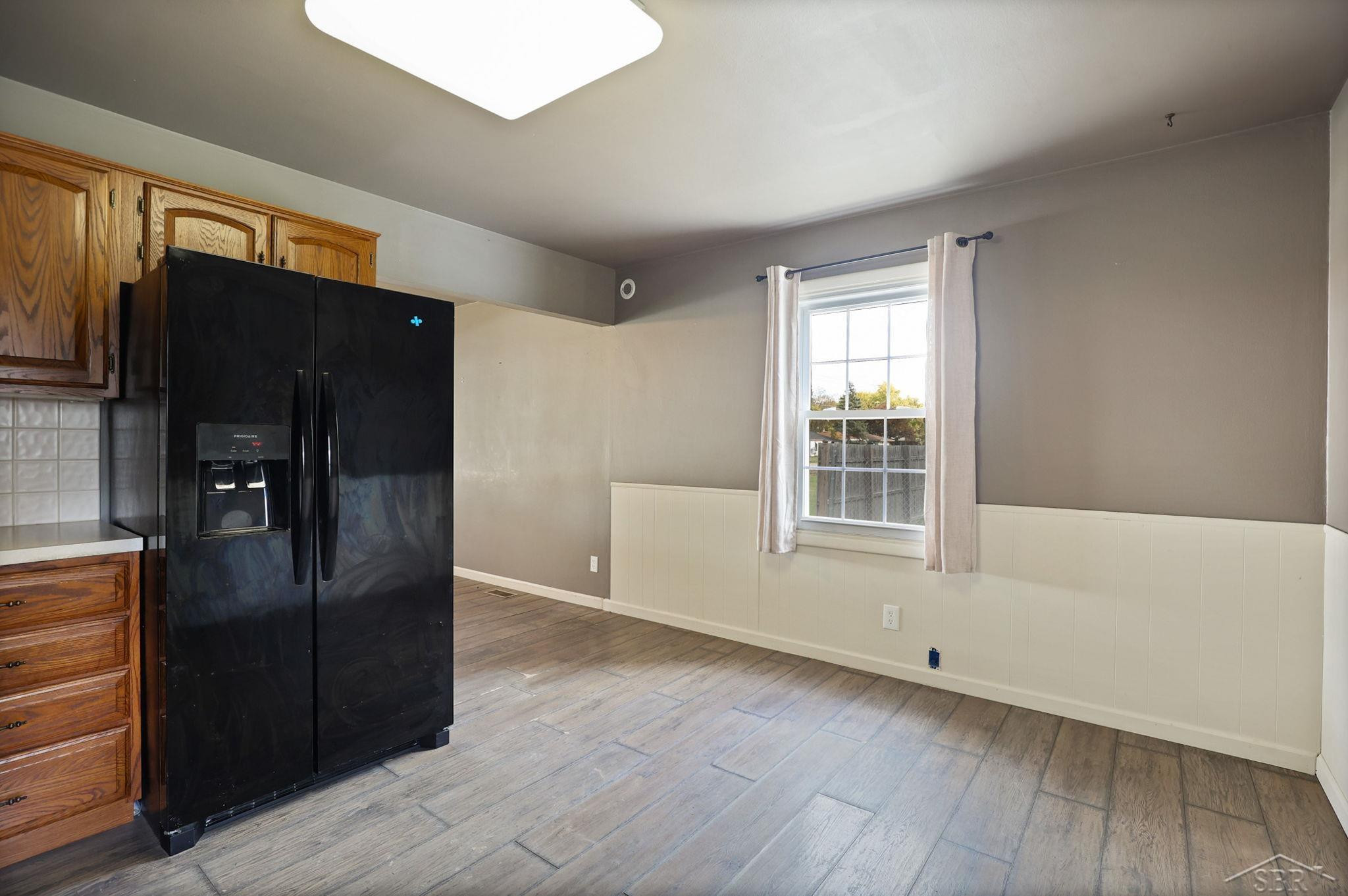 587 Meadowlawn Street, Saginaw, MI 48604 — Photo 10
