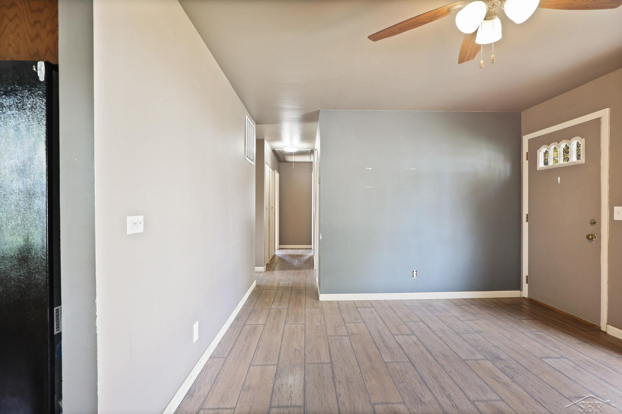 587 Meadowlawn Street, Saginaw, MI 48604 — Photo 16