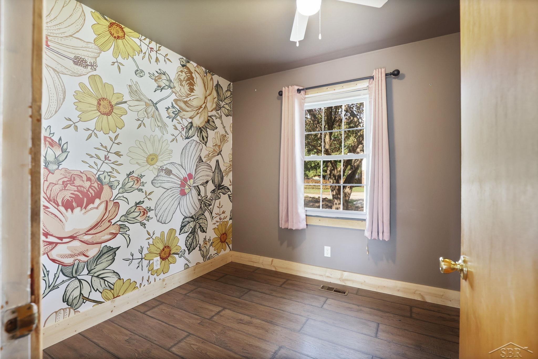 587 Meadowlawn Street, Saginaw, MI 48604 — Photo 19