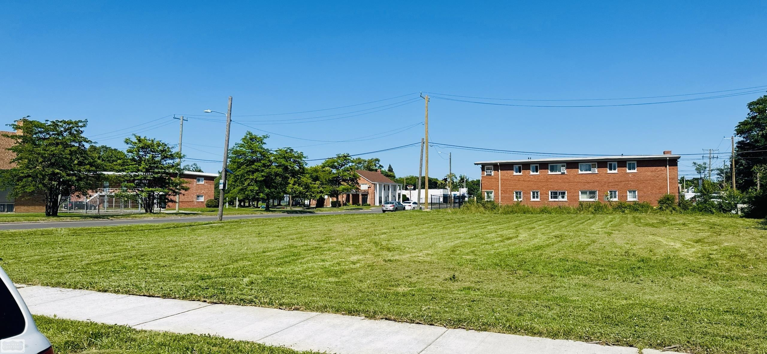 5491 Oakman Boulevard, Detroit, MI 48204 — front exterior