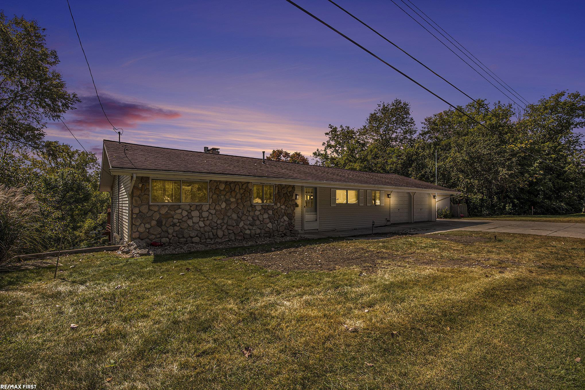 4167 N River Rd Street, MI 48059 — Photo 2