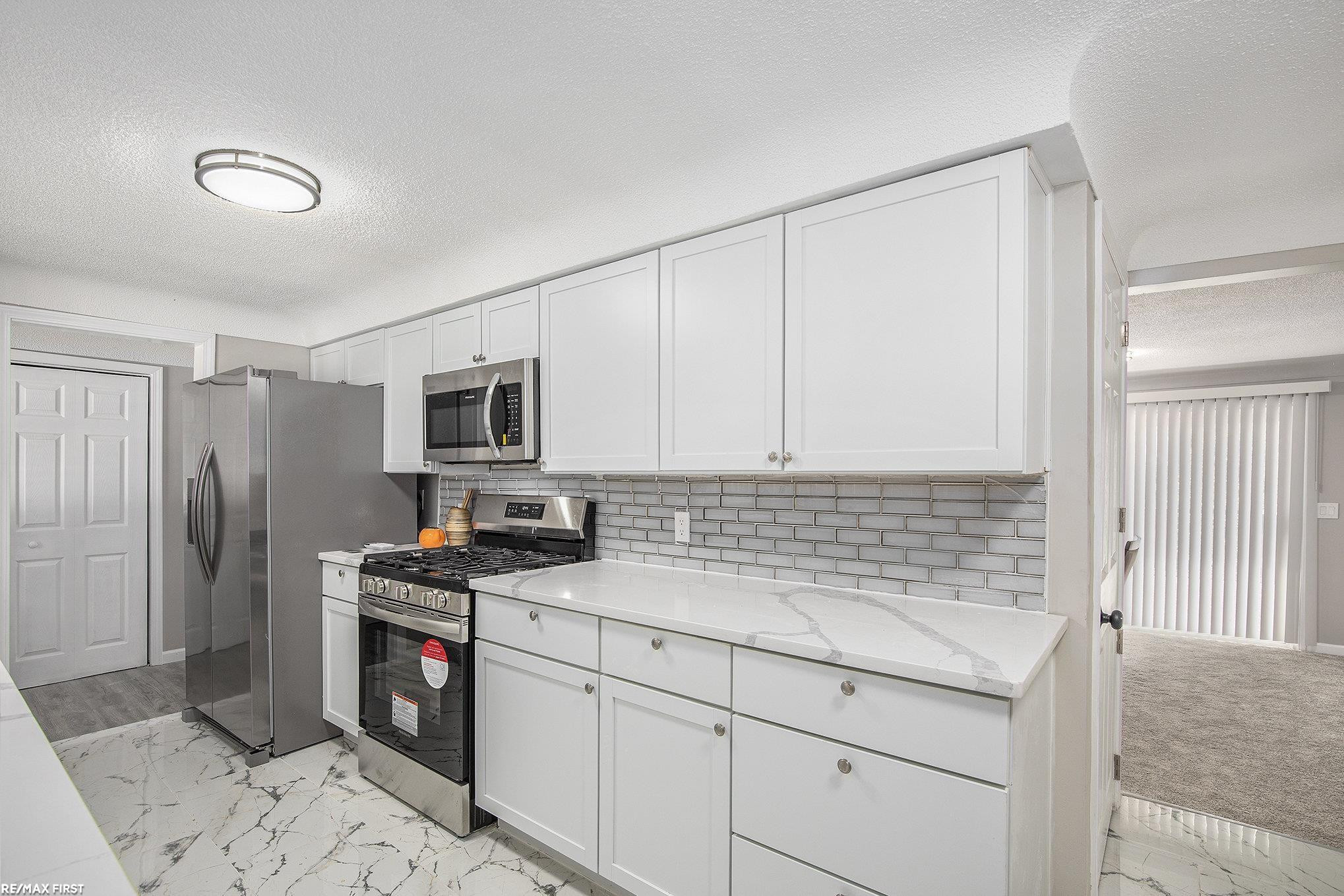 4167 N River Rd Street, MI 48059 — Photo 8