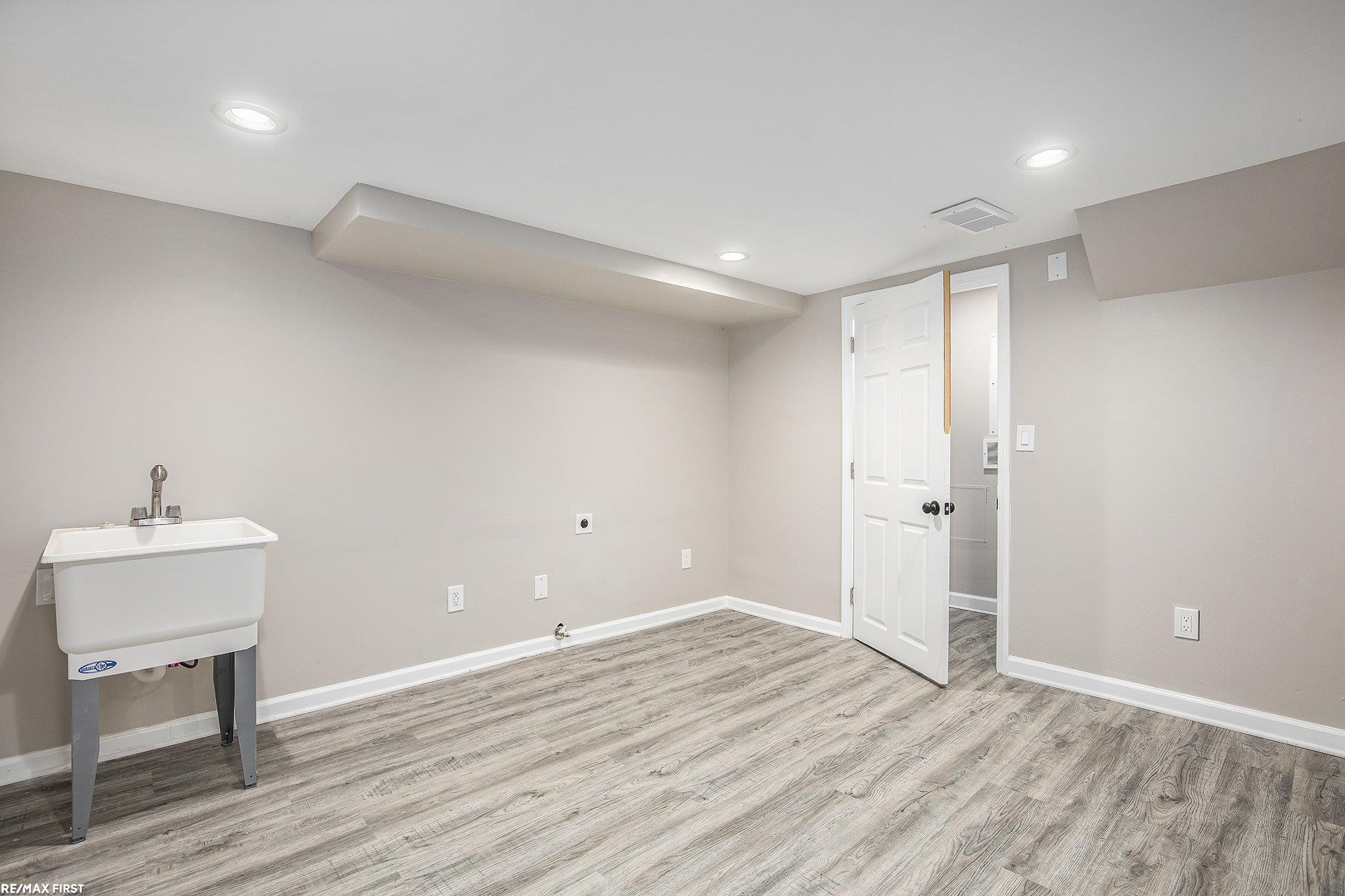 4167 N River Rd Street, MI 48059 — Photo 18