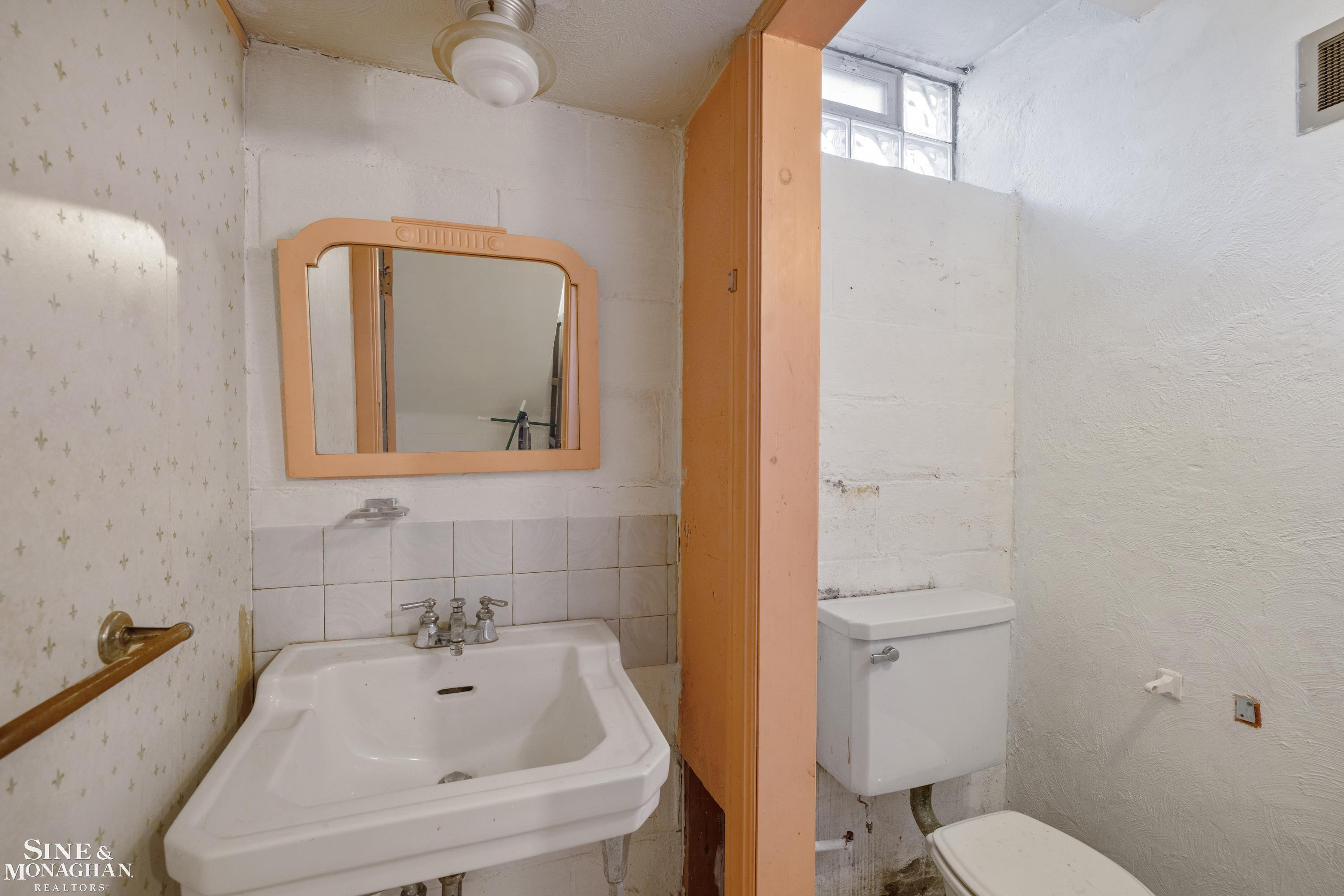 1031 Kensington Avenue, Grosse Pointe Park, MI 48230 — Photo 32