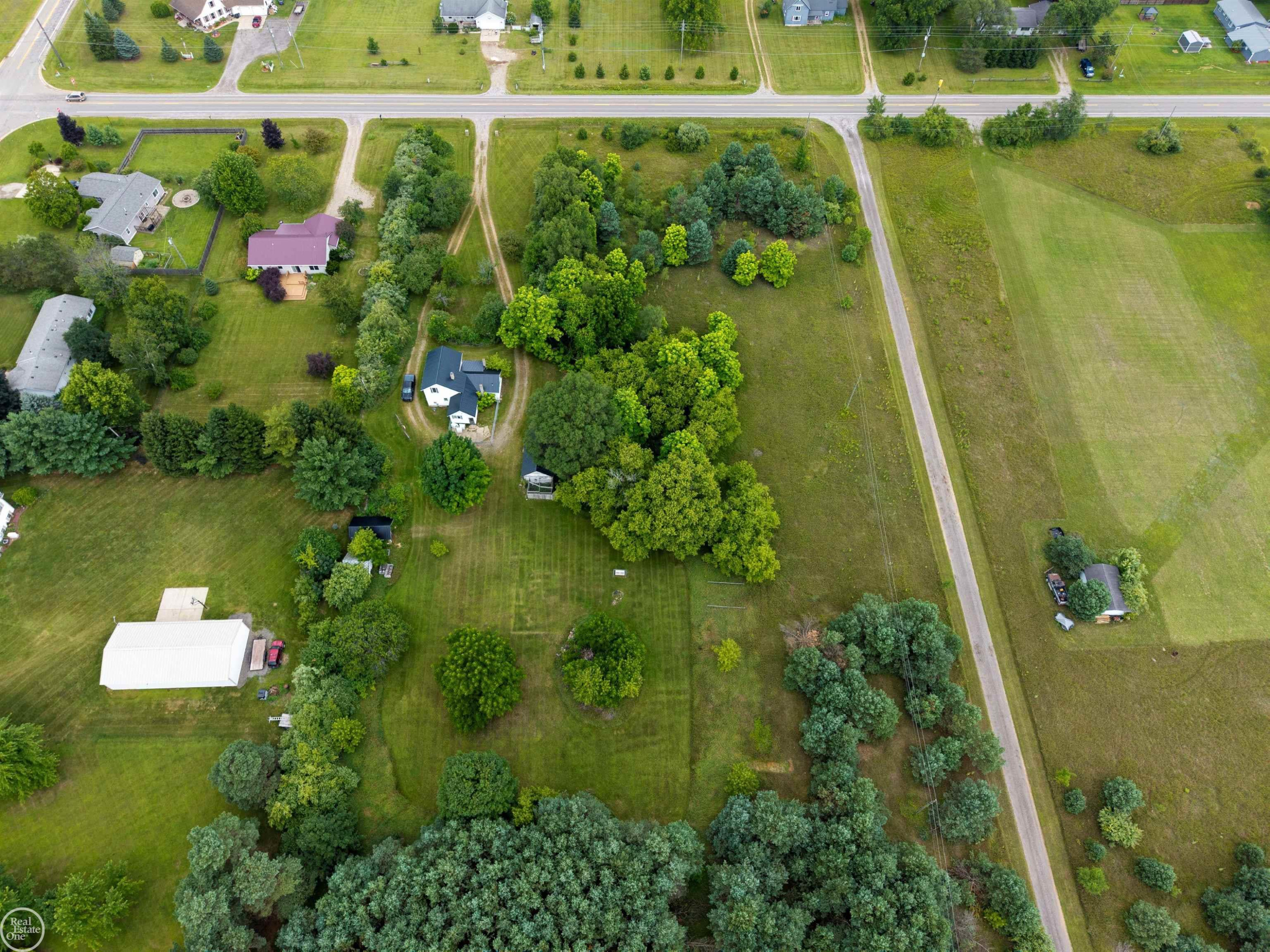 2538 Burnside Road, North Branch, MI 48461 — Photo 40