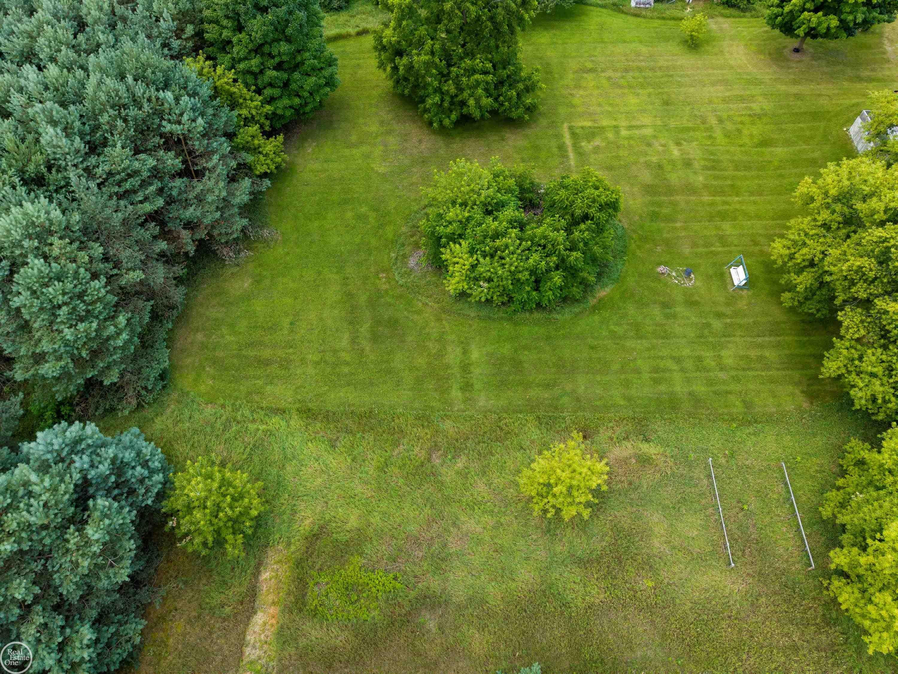 2538 Burnside Road, North Branch, MI 48461 — Photo 23