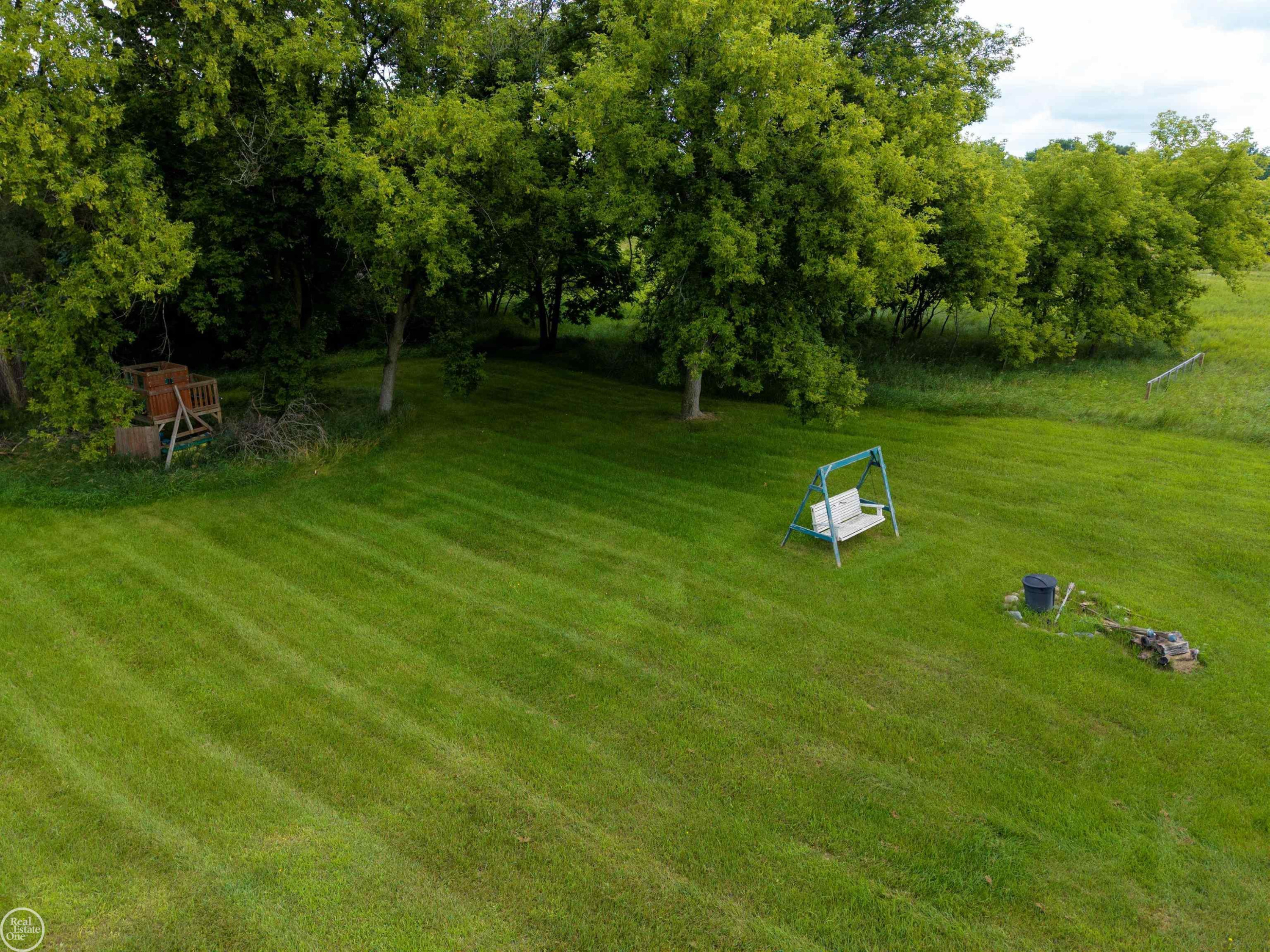 2538 Burnside Road, North Branch, MI 48461 — Photo 31
