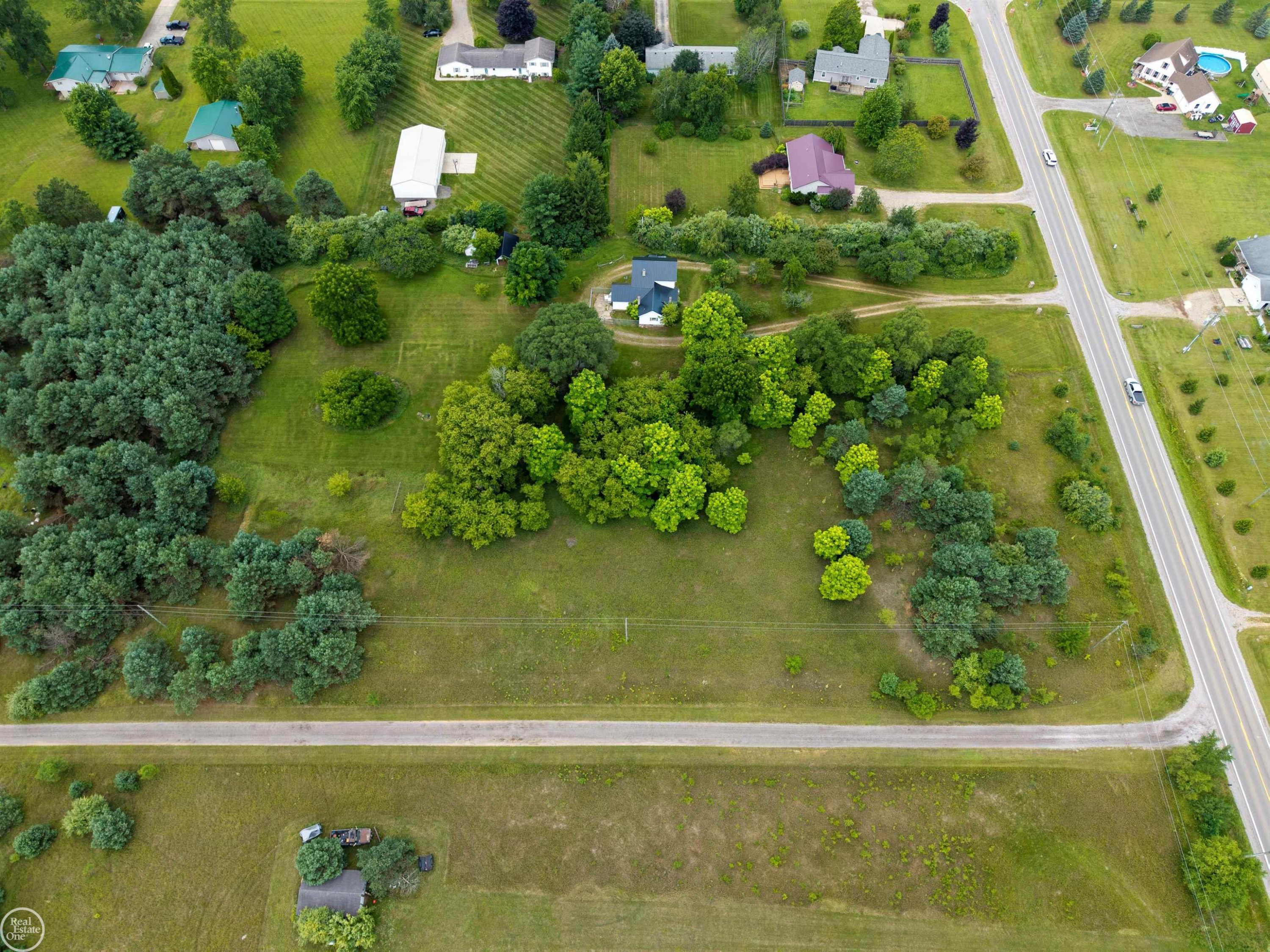 2538 Burnside Road, North Branch, MI 48461 — Photo 44