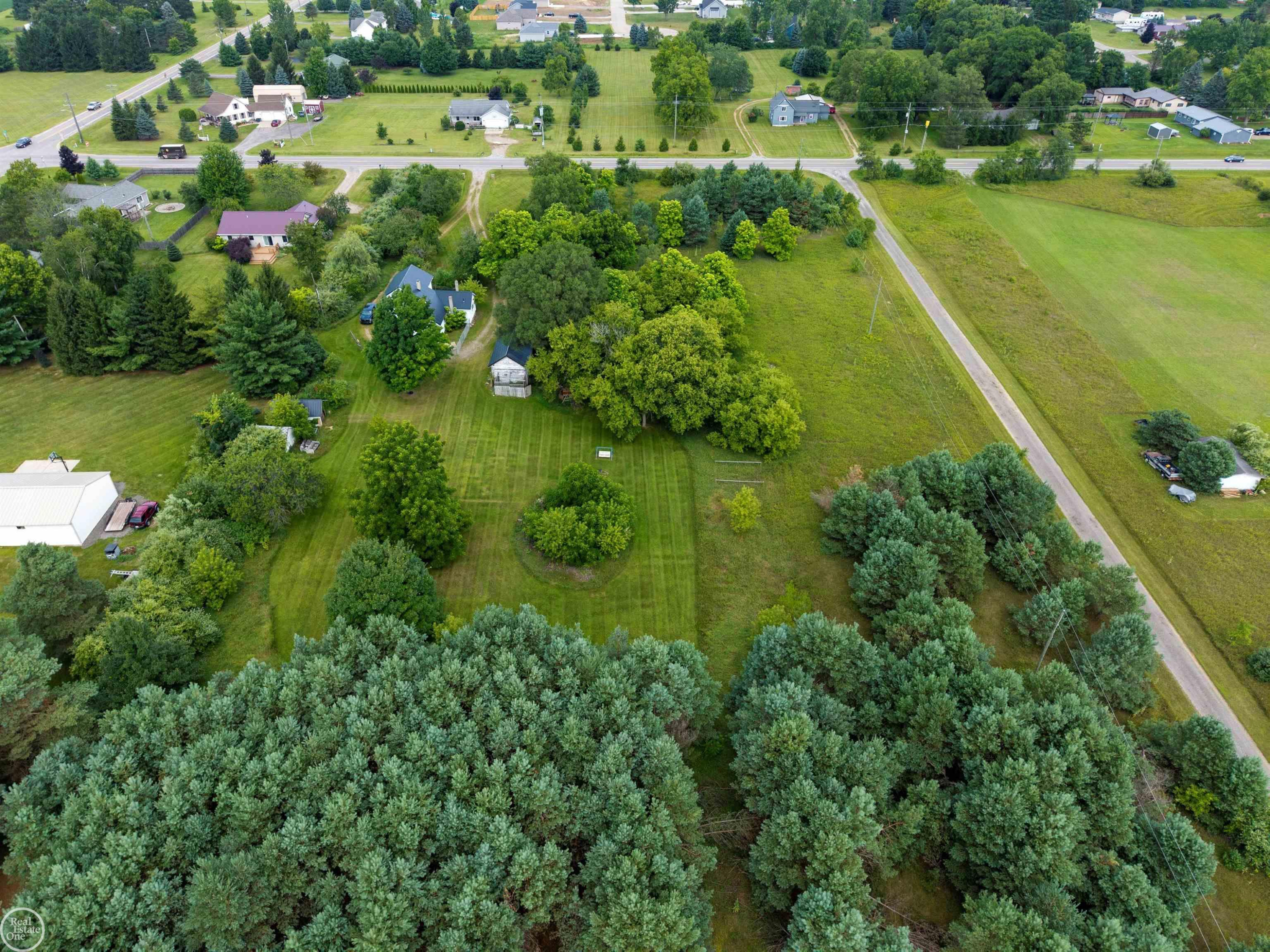 2538 Burnside Road, North Branch, MI 48461 — Photo 47