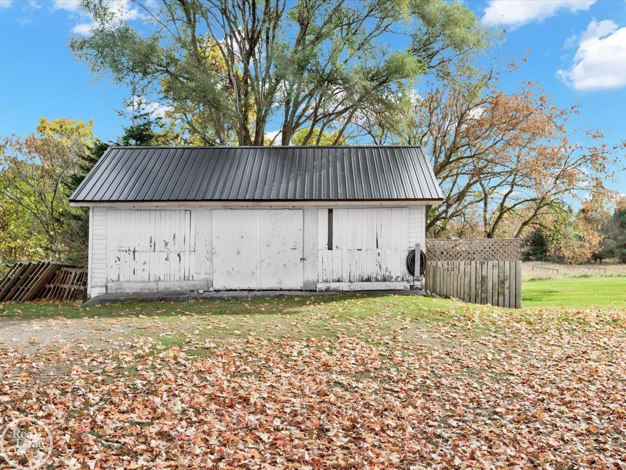 2538 Burnside Road, North Branch, MI 48461 — Photo 55