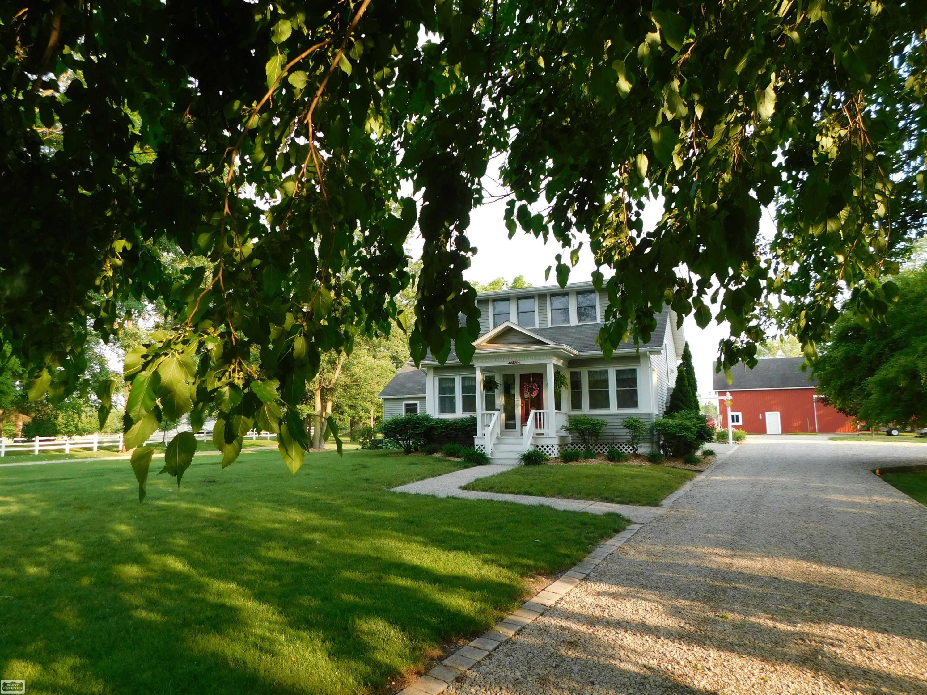 5011 Yankee Road, MI 48079 — front exterior