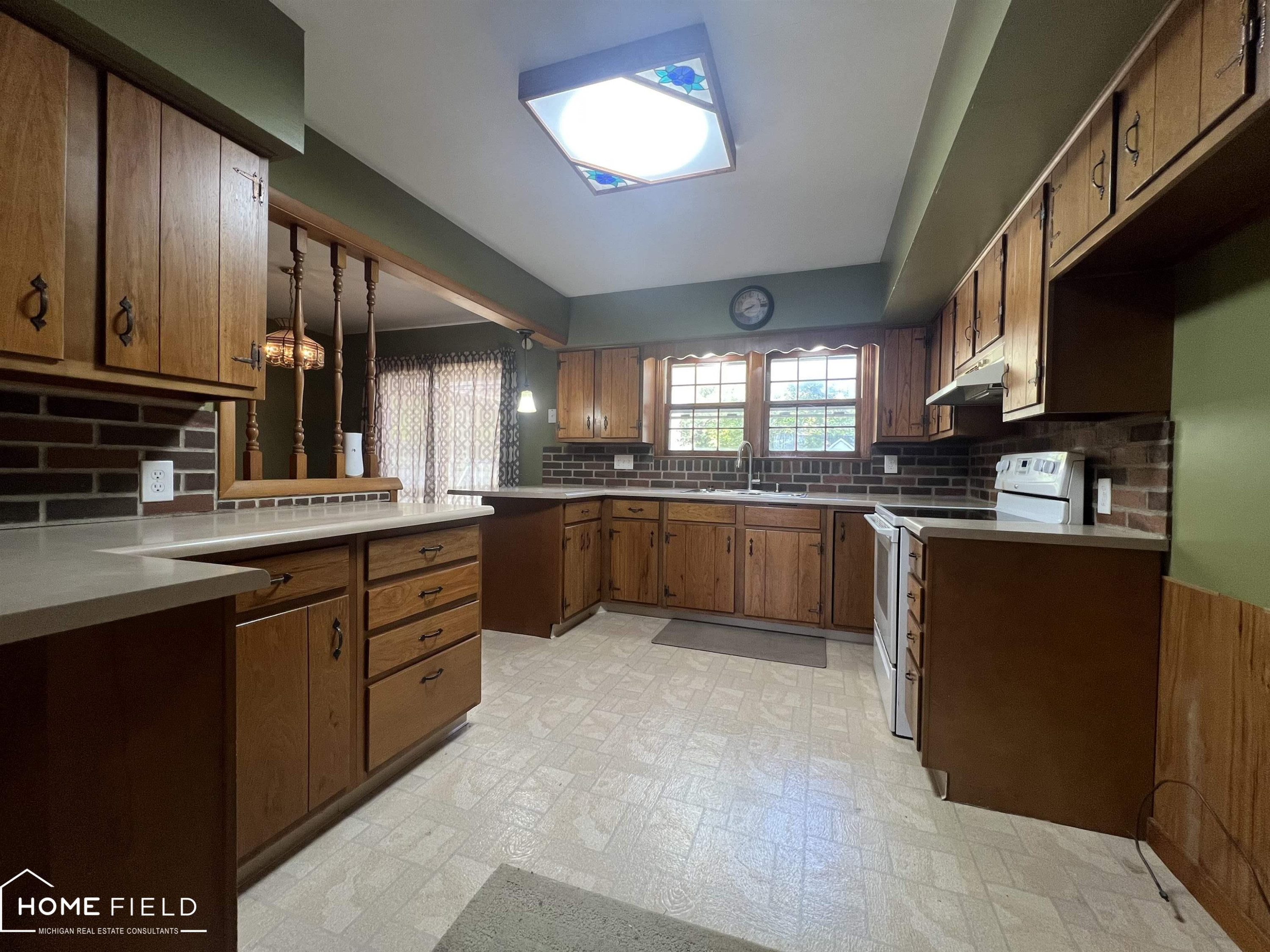 514 Jackson Street, Chesaning, MI 48616 — Photo 6