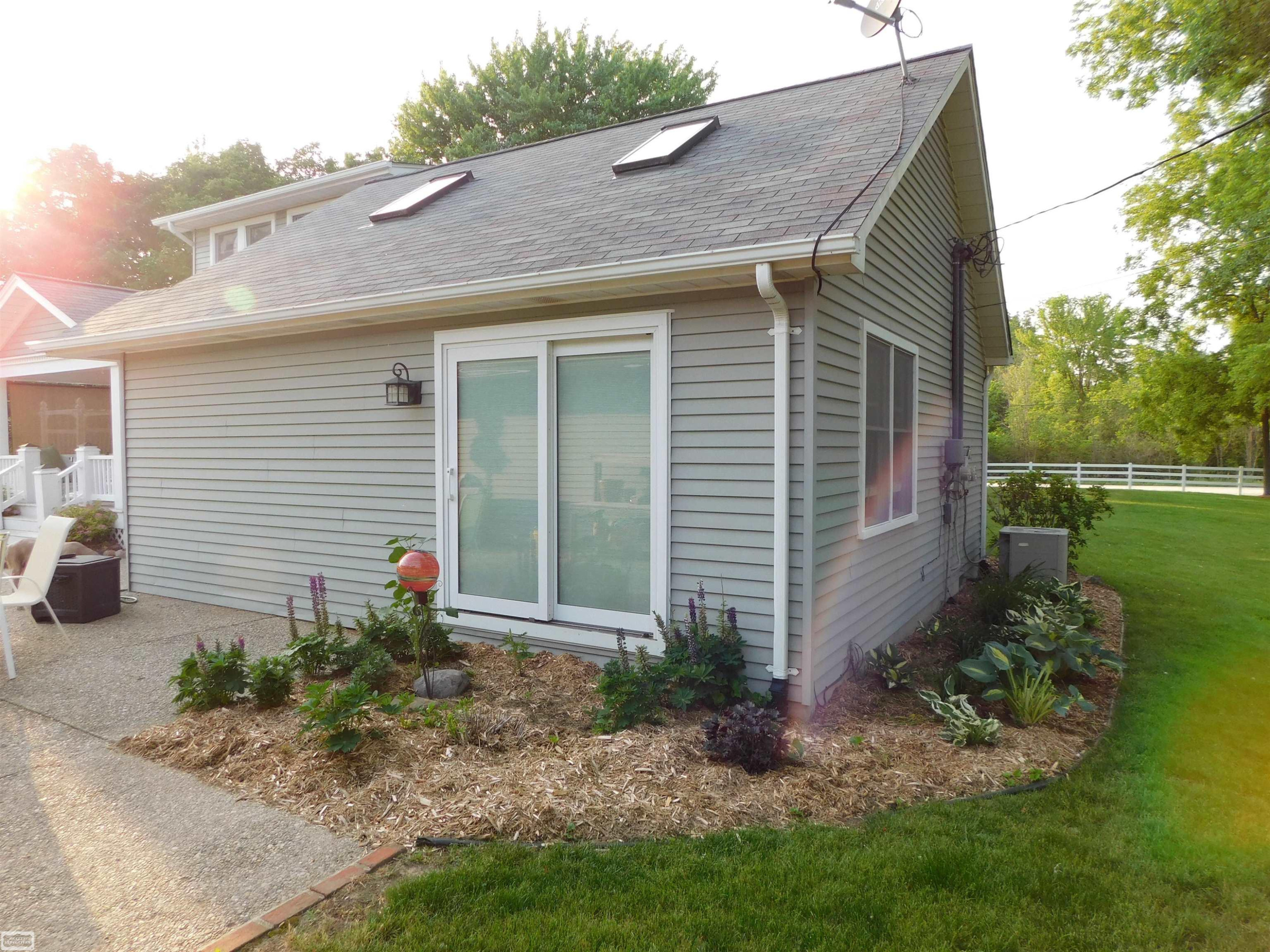 5011 Yankee Road, MI 48079 — Photo 6