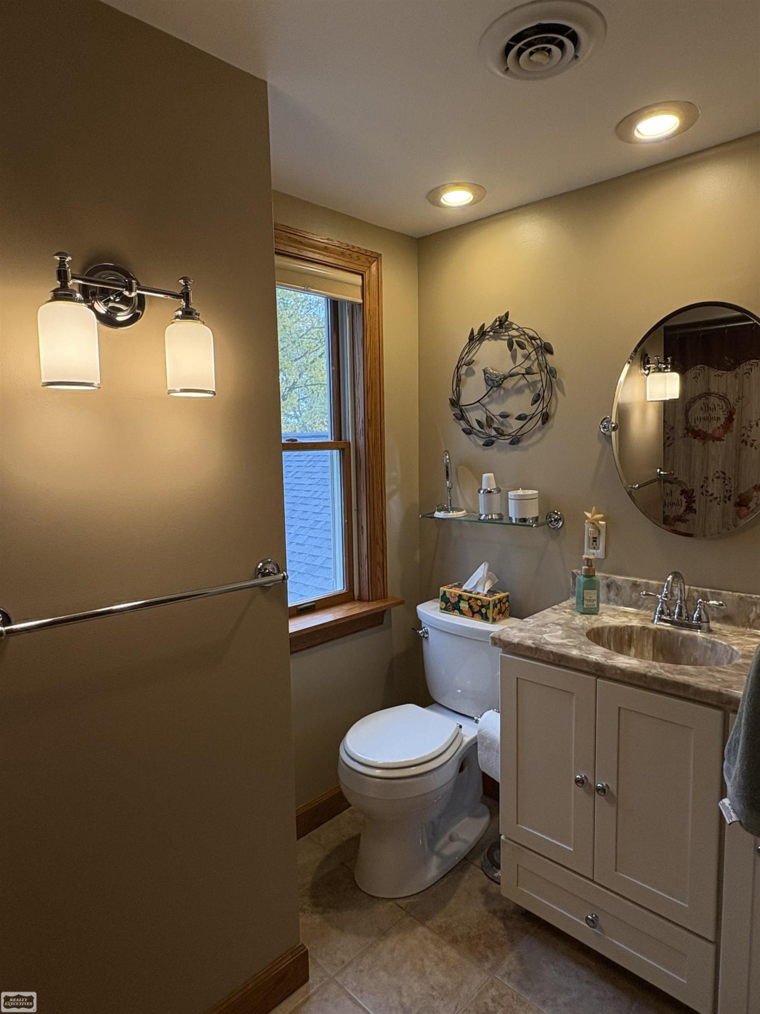 5011 Yankee Road, MI 48079 — Photo 42