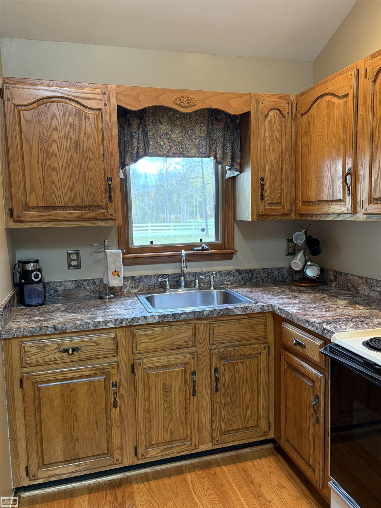 5011 Yankee Road, MI 48079 — Photo 49