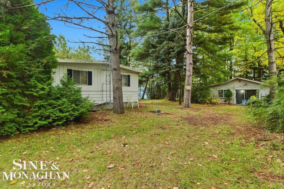 3015 Lakeshore Road, Lexington, MI 48450 — front exterior