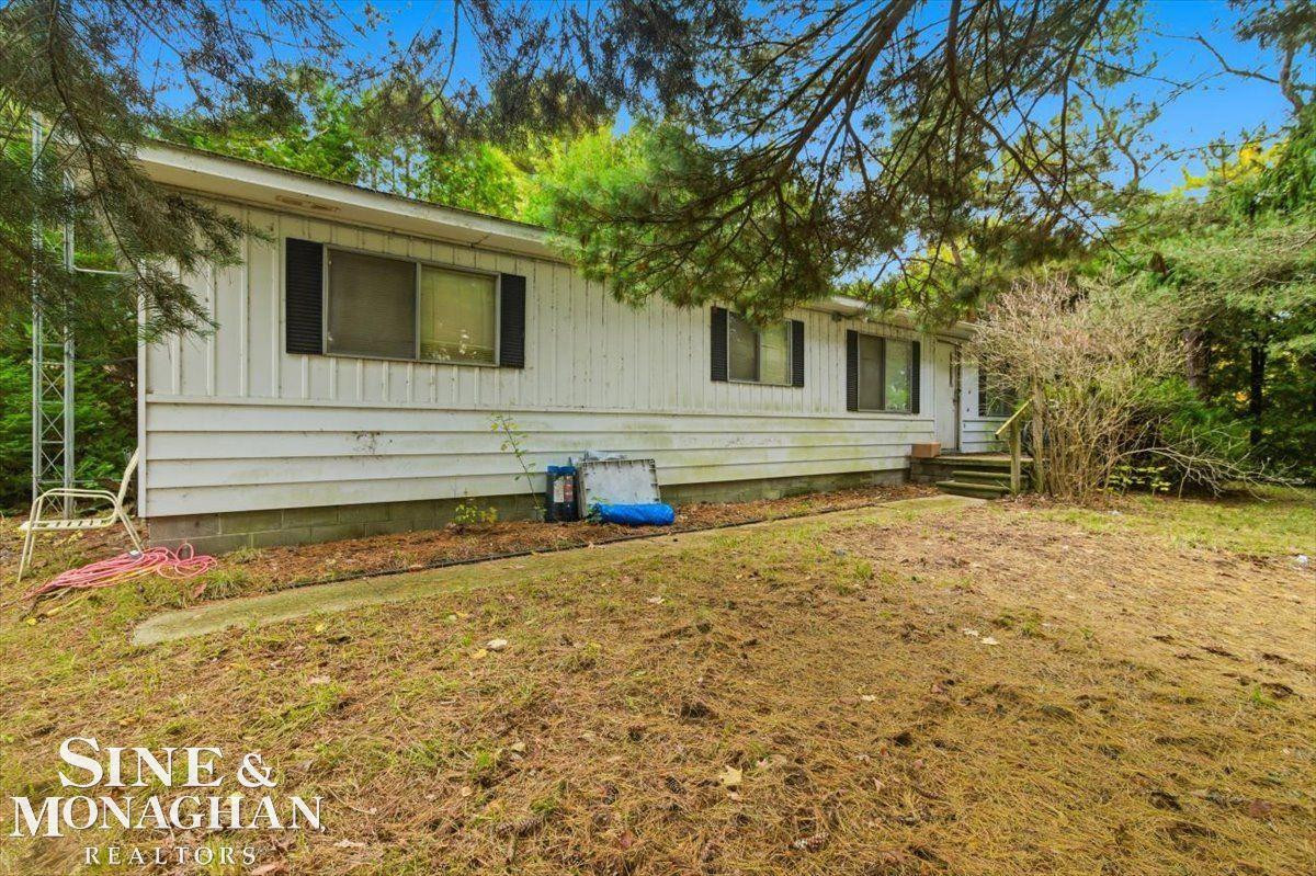 3015 Lakeshore Road, Lexington, MI 48450 — Photo 9