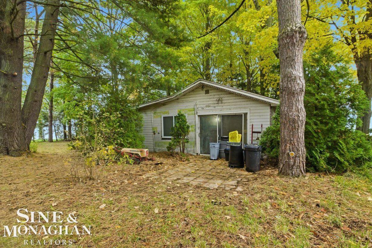 3015 Lakeshore Road, Lexington, MI 48450 — Photo 12