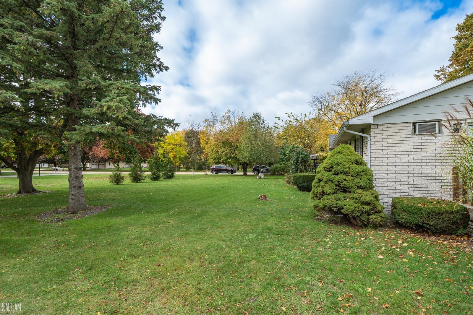188 E Bay Street, Sebewaing, MI 48759 — Photo 28