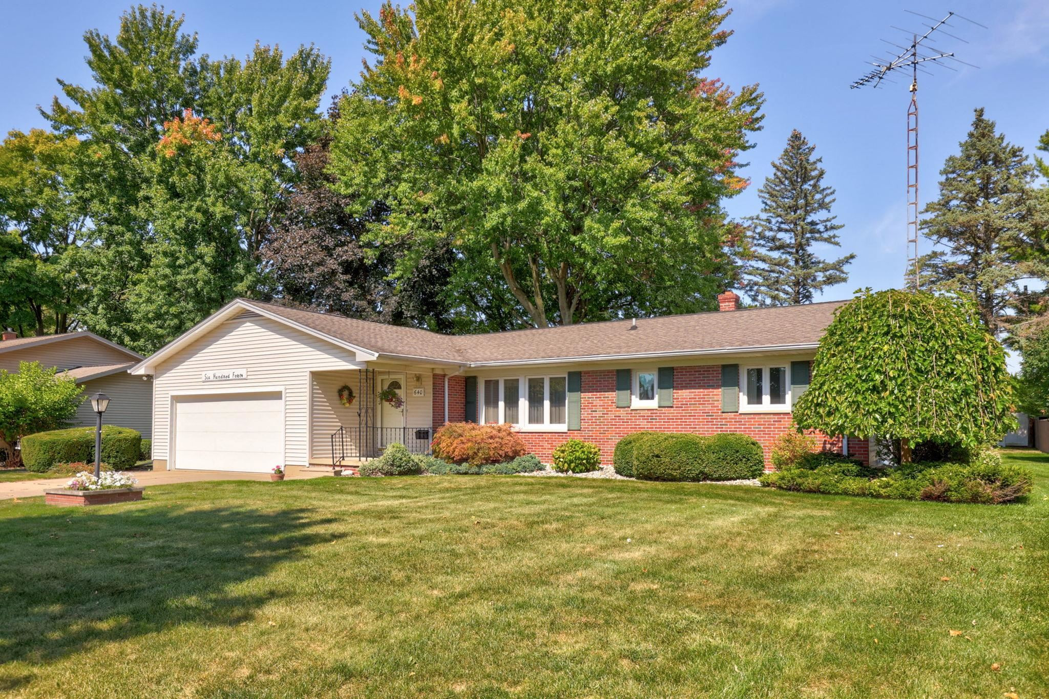 640 Heine Street, Frankenmuth, MI 48734 — front exterior