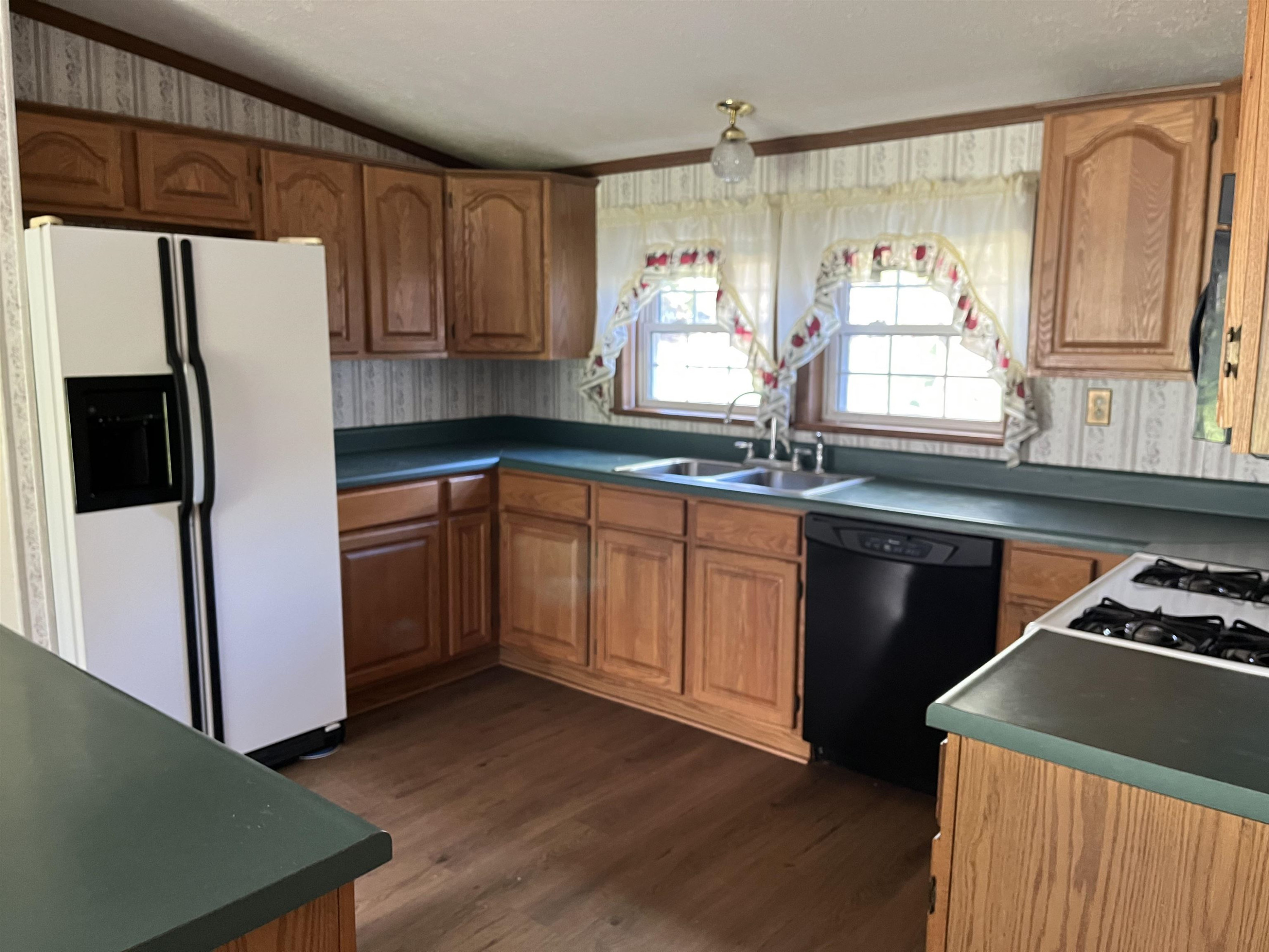 10314 Baker Drive, Clio, MI 48420 — Photo 2