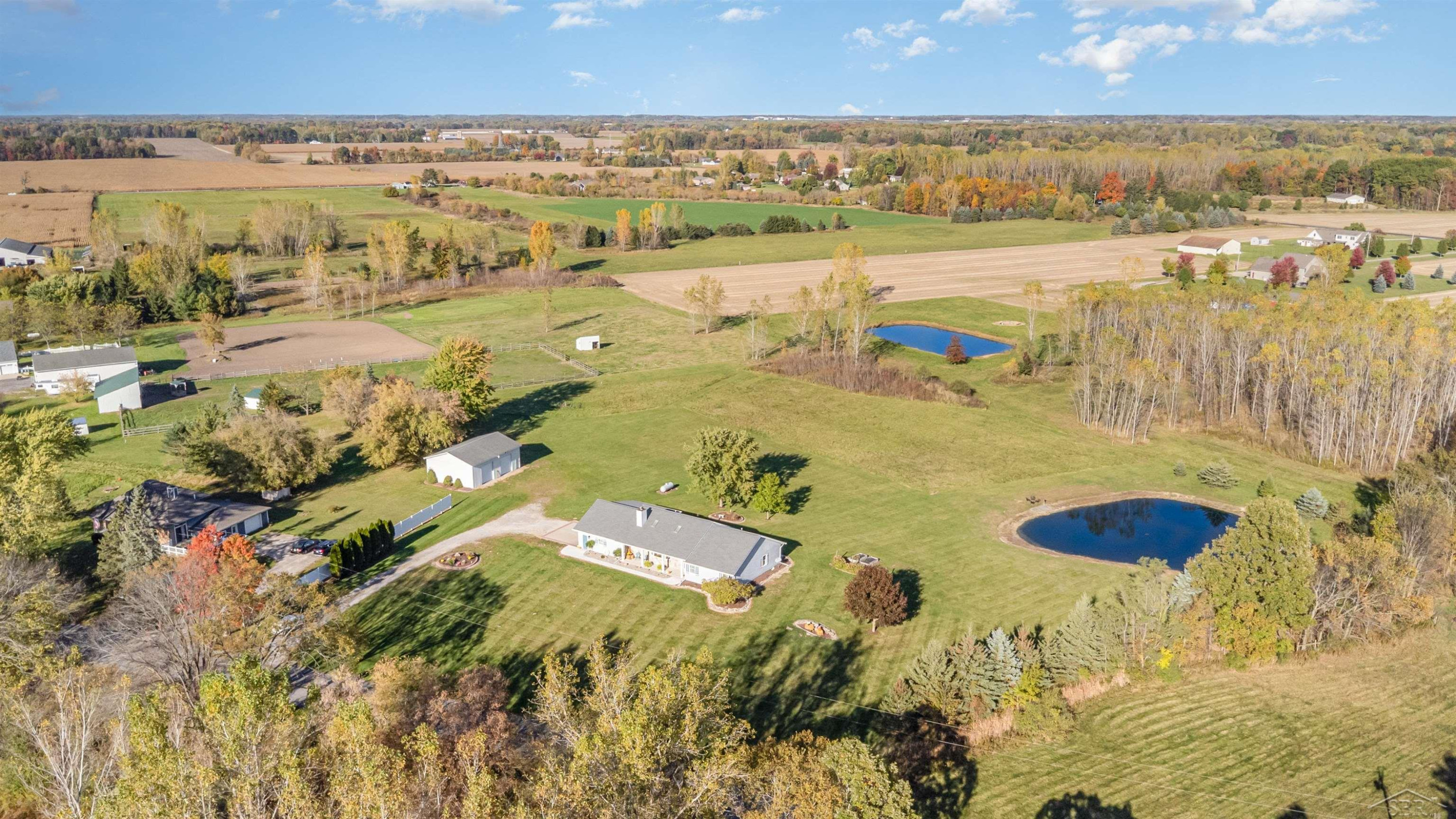 4500 Curve Road, Freeland, MI 48623 — Photo 9