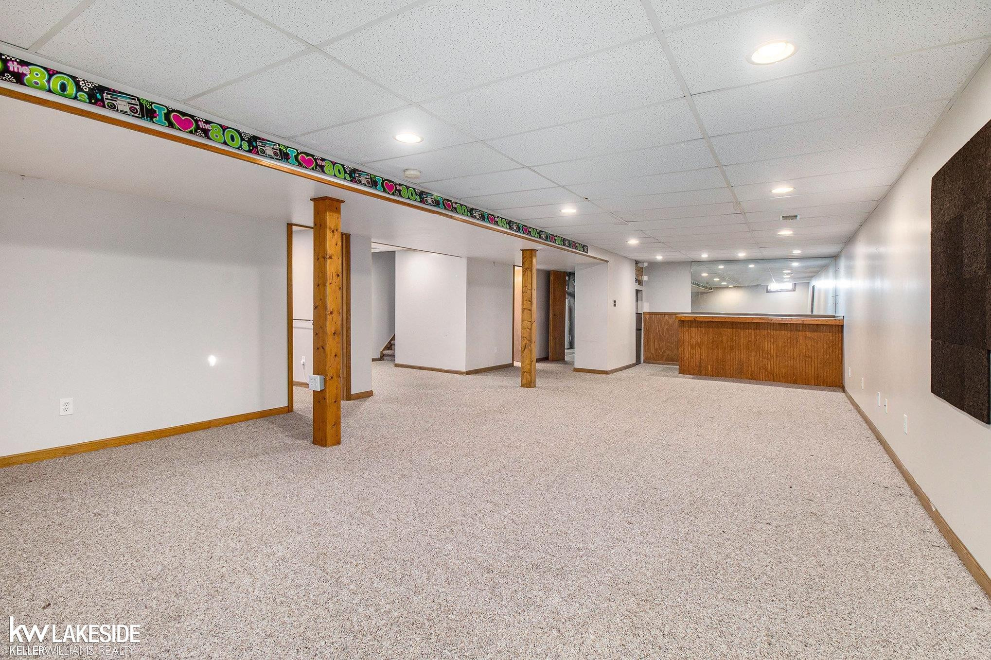 2022 Edward Lane, MI — Photo 21