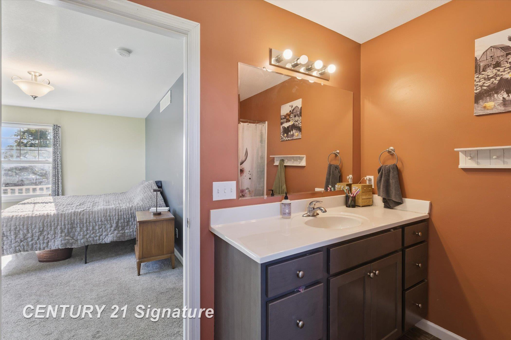 4649 Stephanie Court, Auburn, MI 48611 — Photo 21