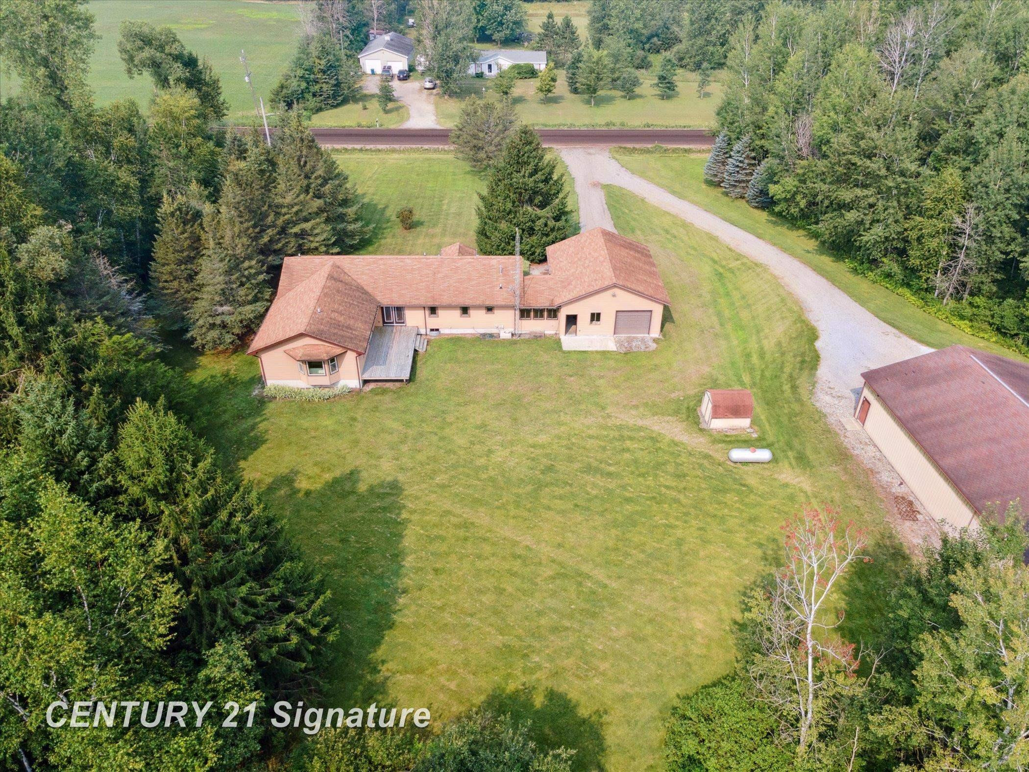 132 N Nine Mile Road, Midland, MI 48640 — Photo 5