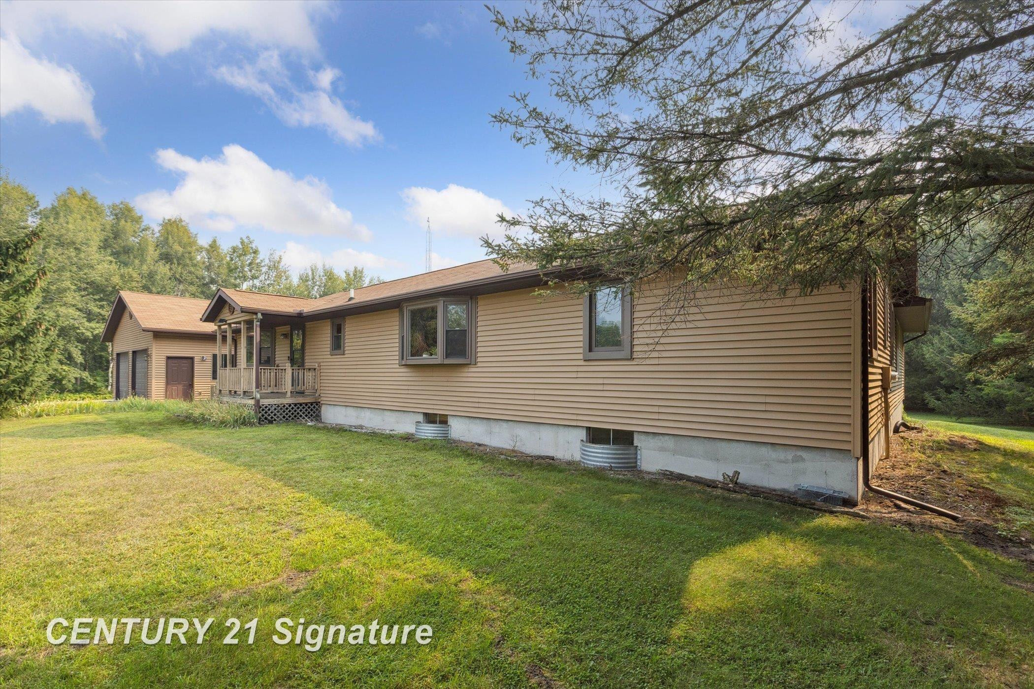 132 N Nine Mile Road, Midland, MI 48640 — Photo 10