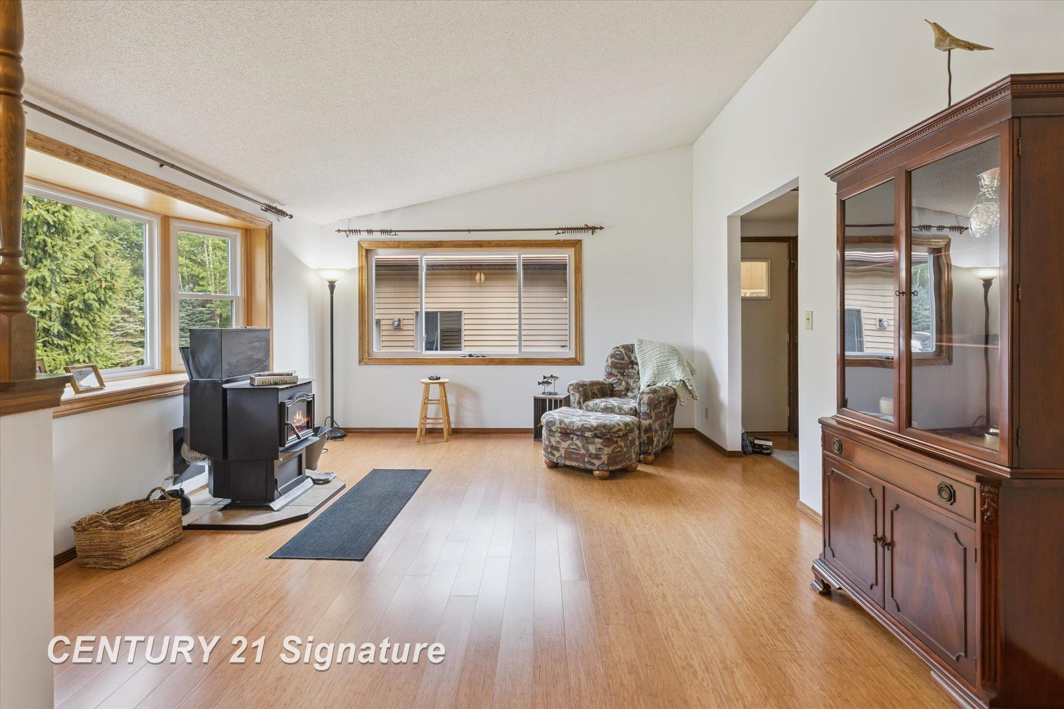 132 N Nine Mile Road, Midland, MI 48640 — Photo 12
