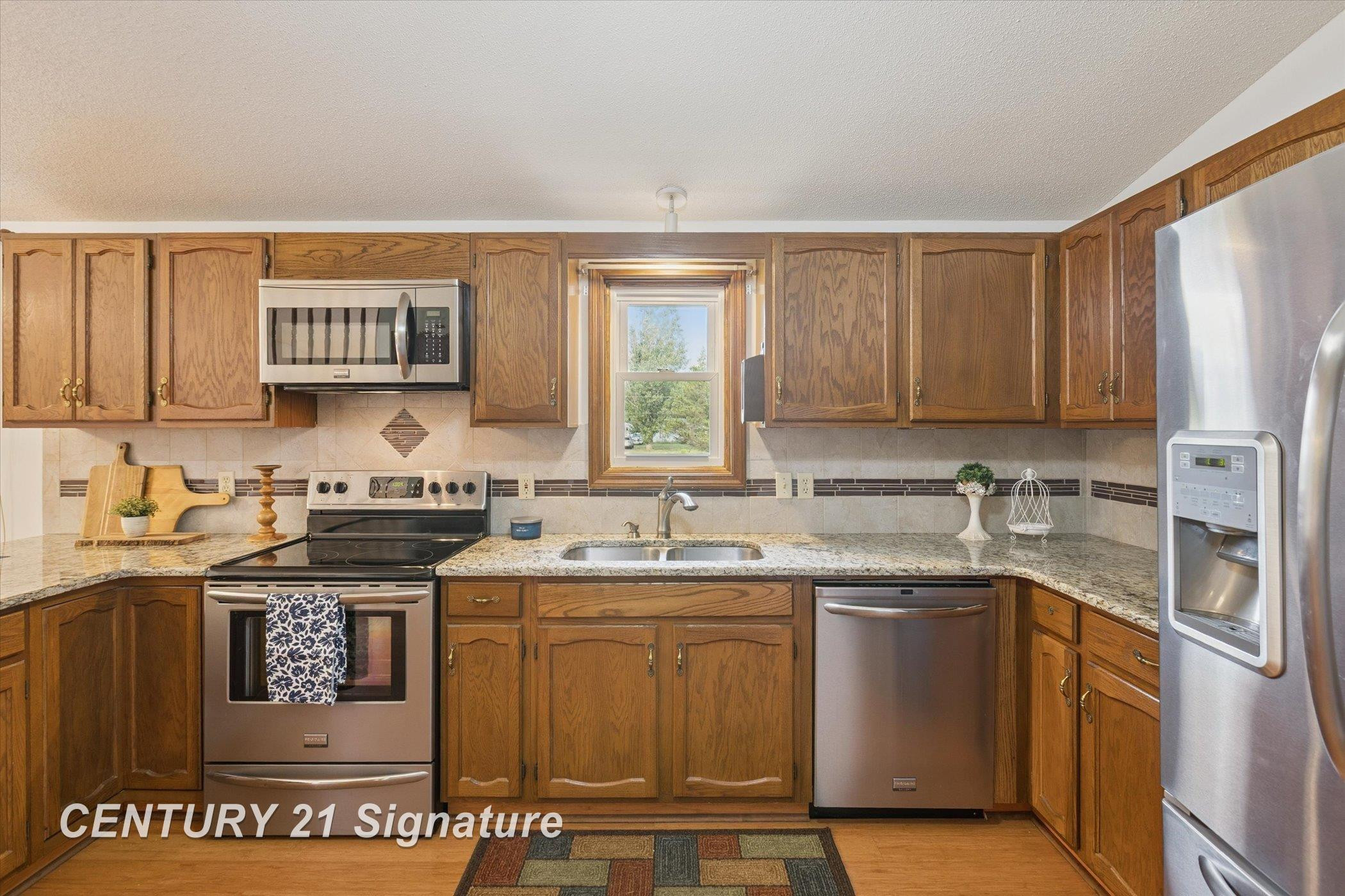 132 N Nine Mile Road, Midland, MI 48640 — Photo 17