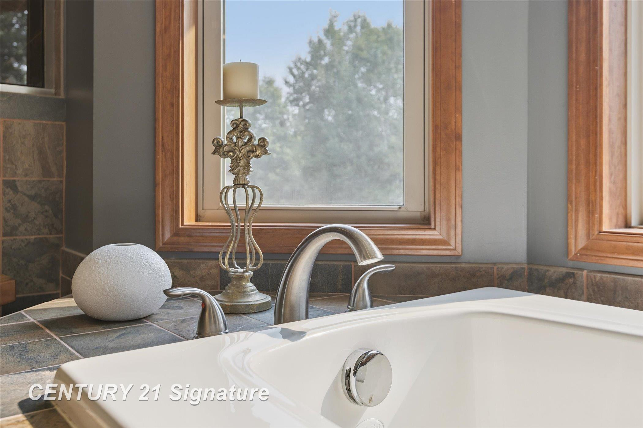 132 N Nine Mile Road, Midland, MI 48640 — Photo 36