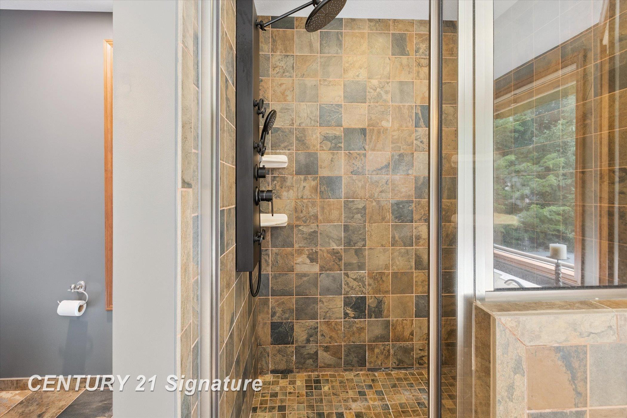 132 N Nine Mile Road, Midland, MI 48640 — Photo 38
