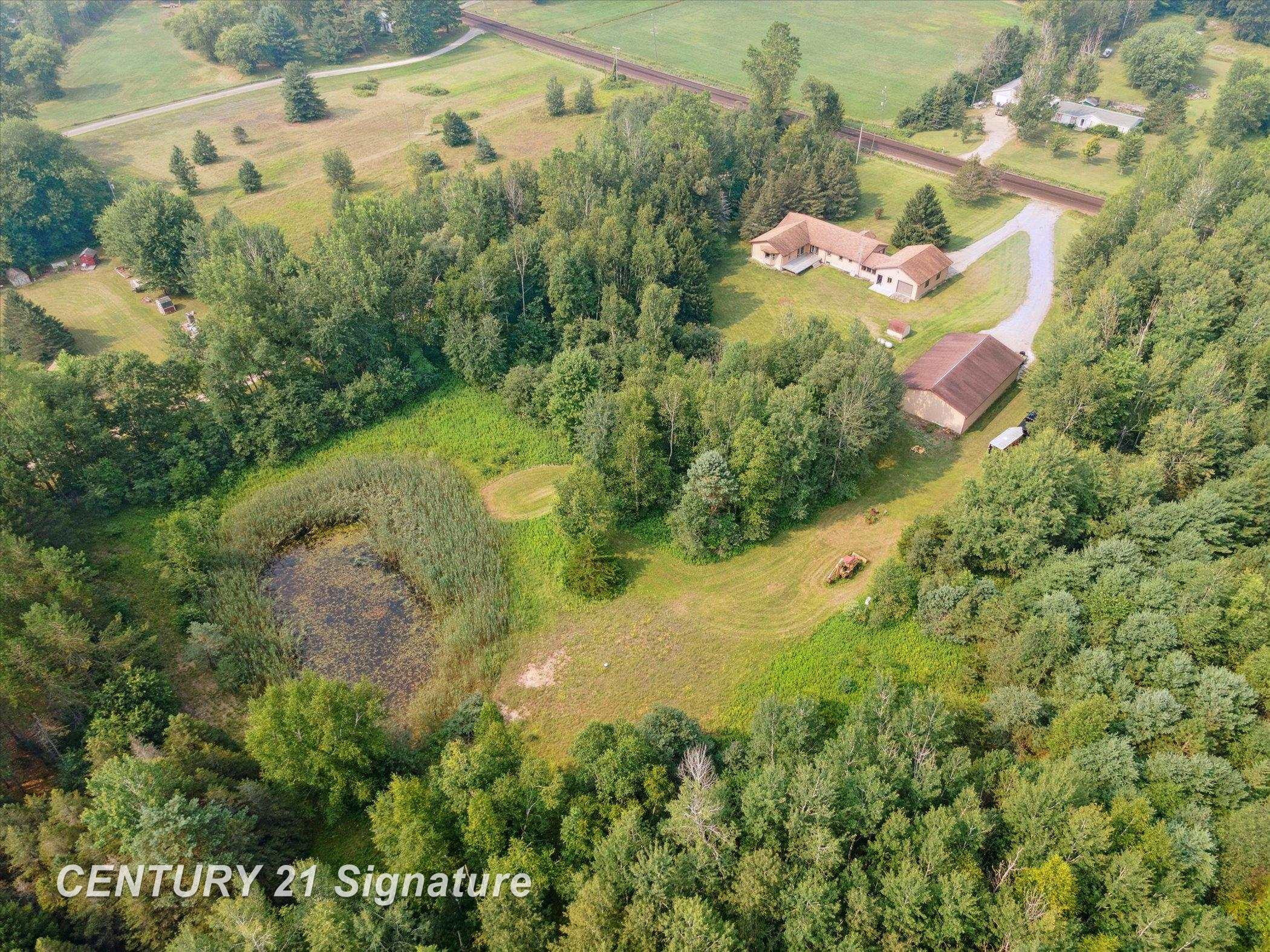 132 N Nine Mile Road, Midland, MI 48640 — Photo 75