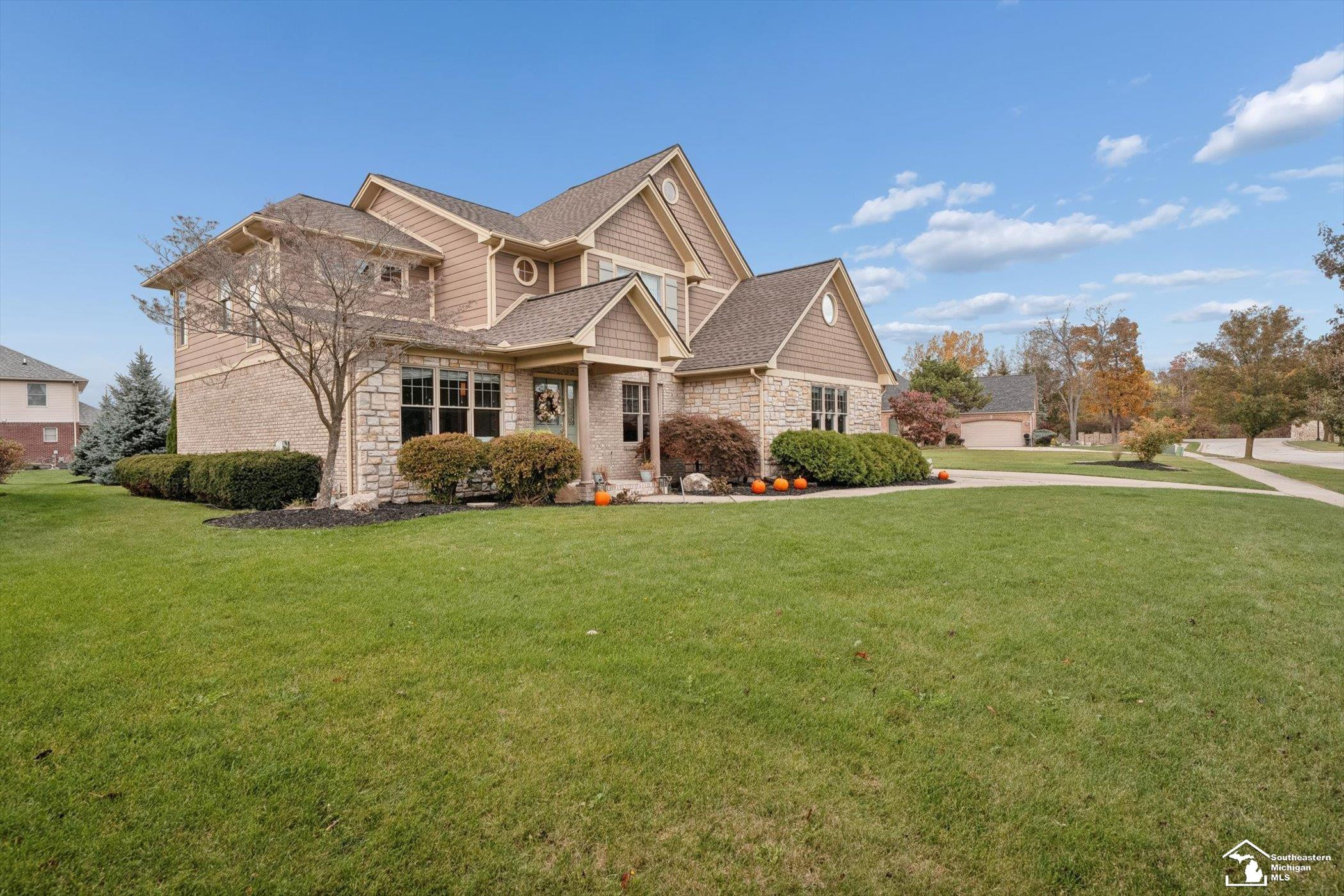 8439 Eagle Pointe Drive, Newport, MI 48166 — Photo 2