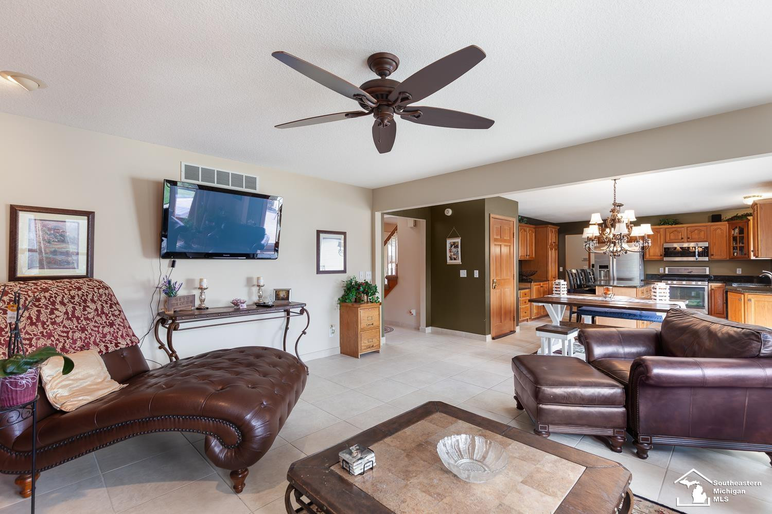 3185 Deer Creek Drive, Lambertville, MI 48144 — Photo 9