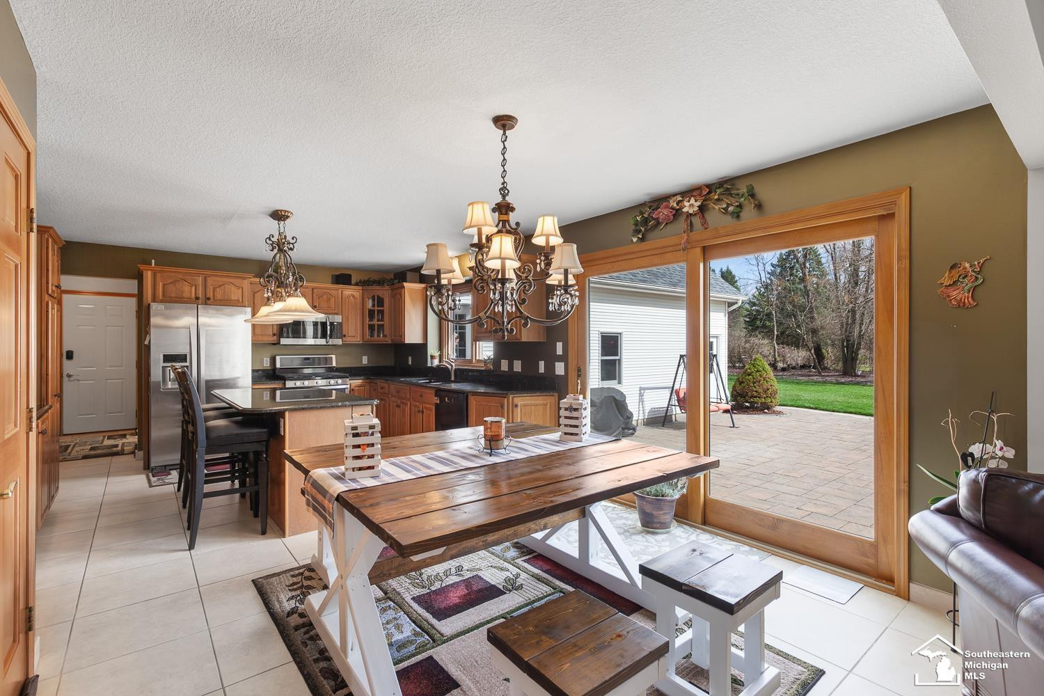 3185 Deer Creek Drive, Lambertville, MI 48144 — Photo 11