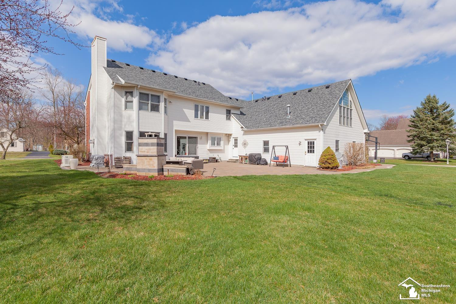 3185 Deer Creek Drive, Lambertville, MI 48144 — Photo 41