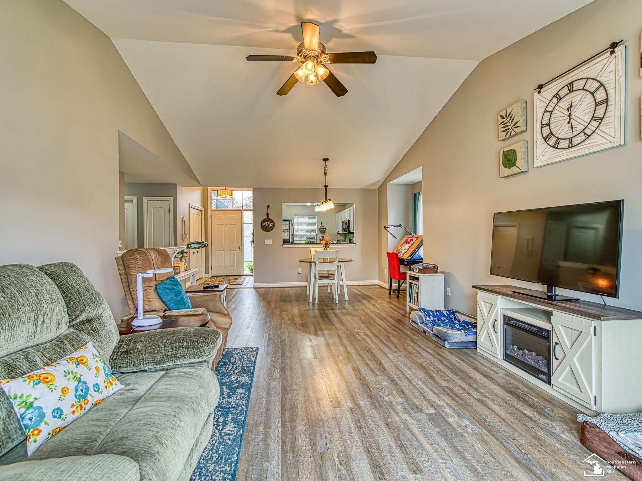12240 Spencer Lane, Carleton, MI 48117 — Photo 10