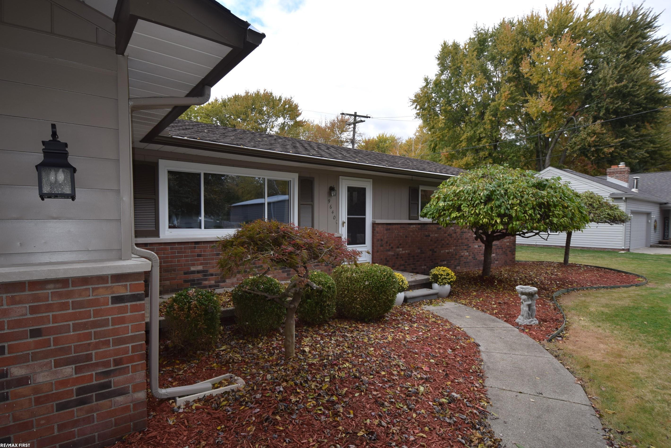 9640 Shady Lane Court, Algonac, MI 48001 — Photo 15