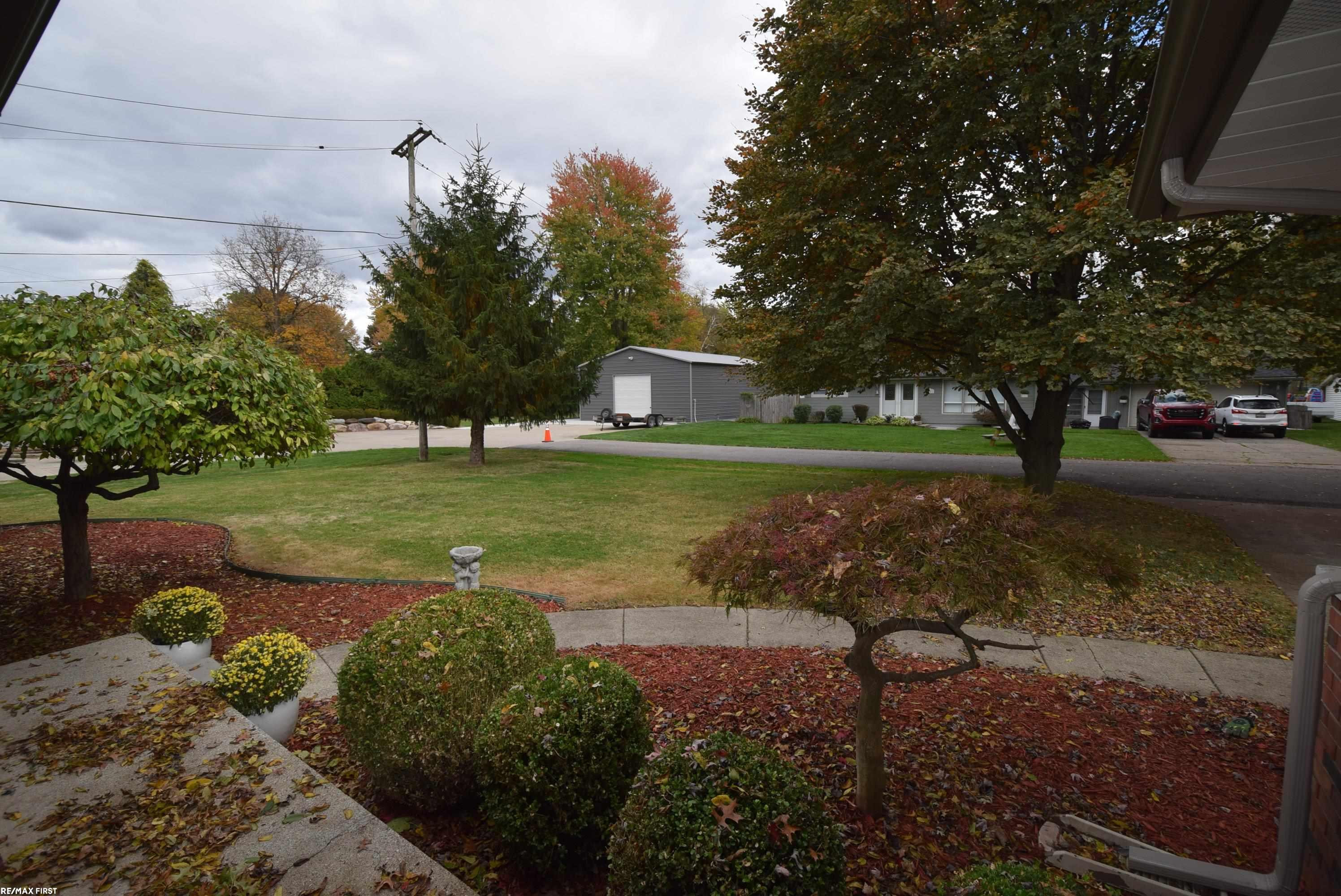 9640 Shady Lane Court, Algonac, MI 48001 — Photo 17